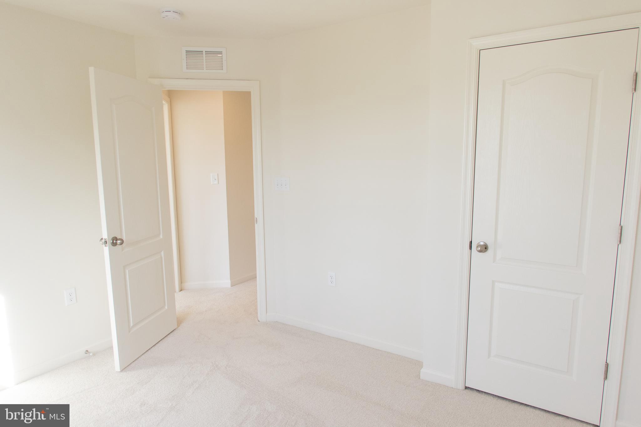 ARCHERS ROCK - Residential