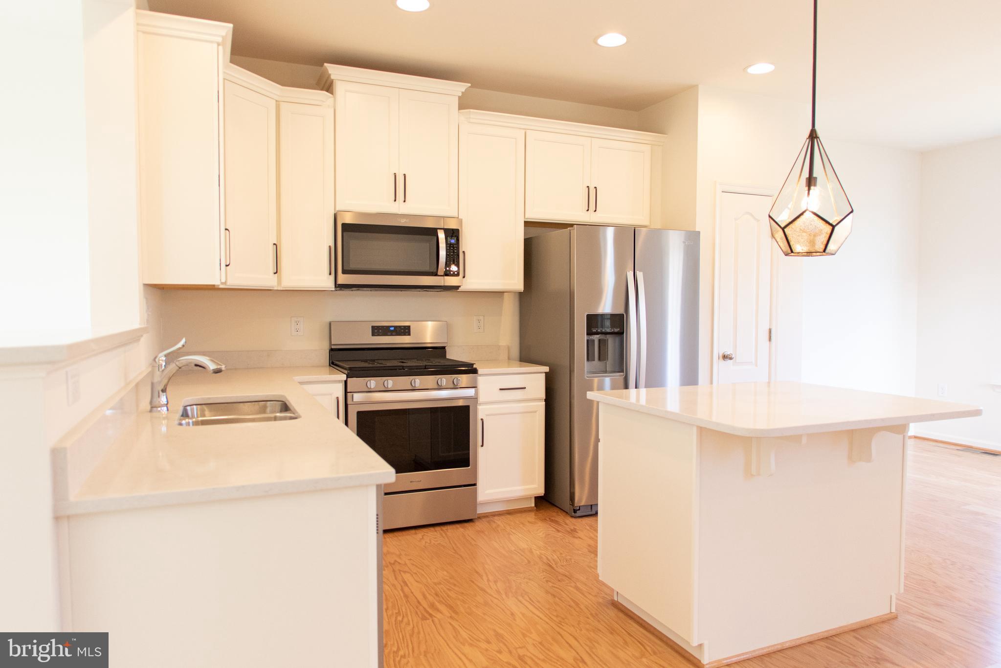 ARCHERS ROCK - Residential