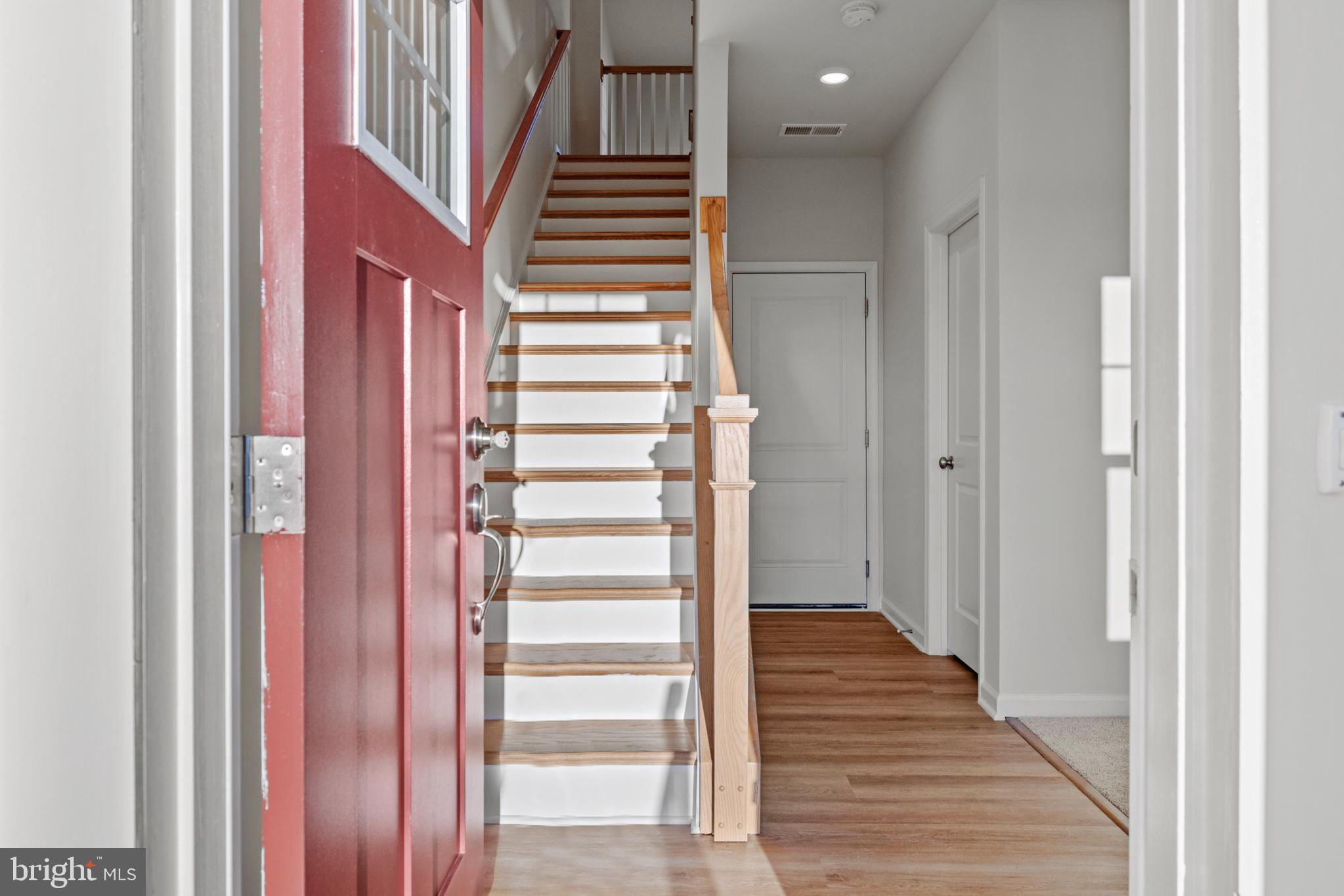 POTOMAC STATION MARKETPLACE - Residential Lease