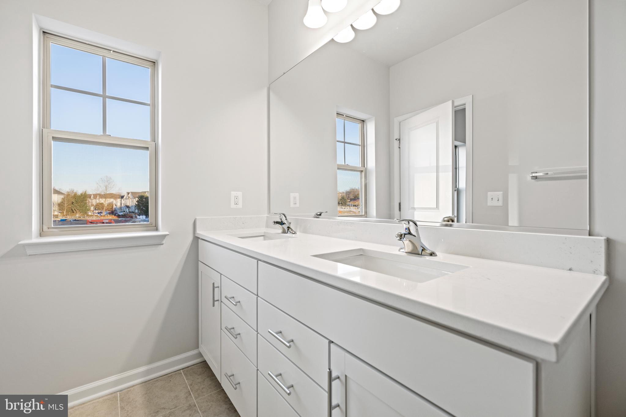 POTOMAC STATION MARKETPLACE - Residential Lease