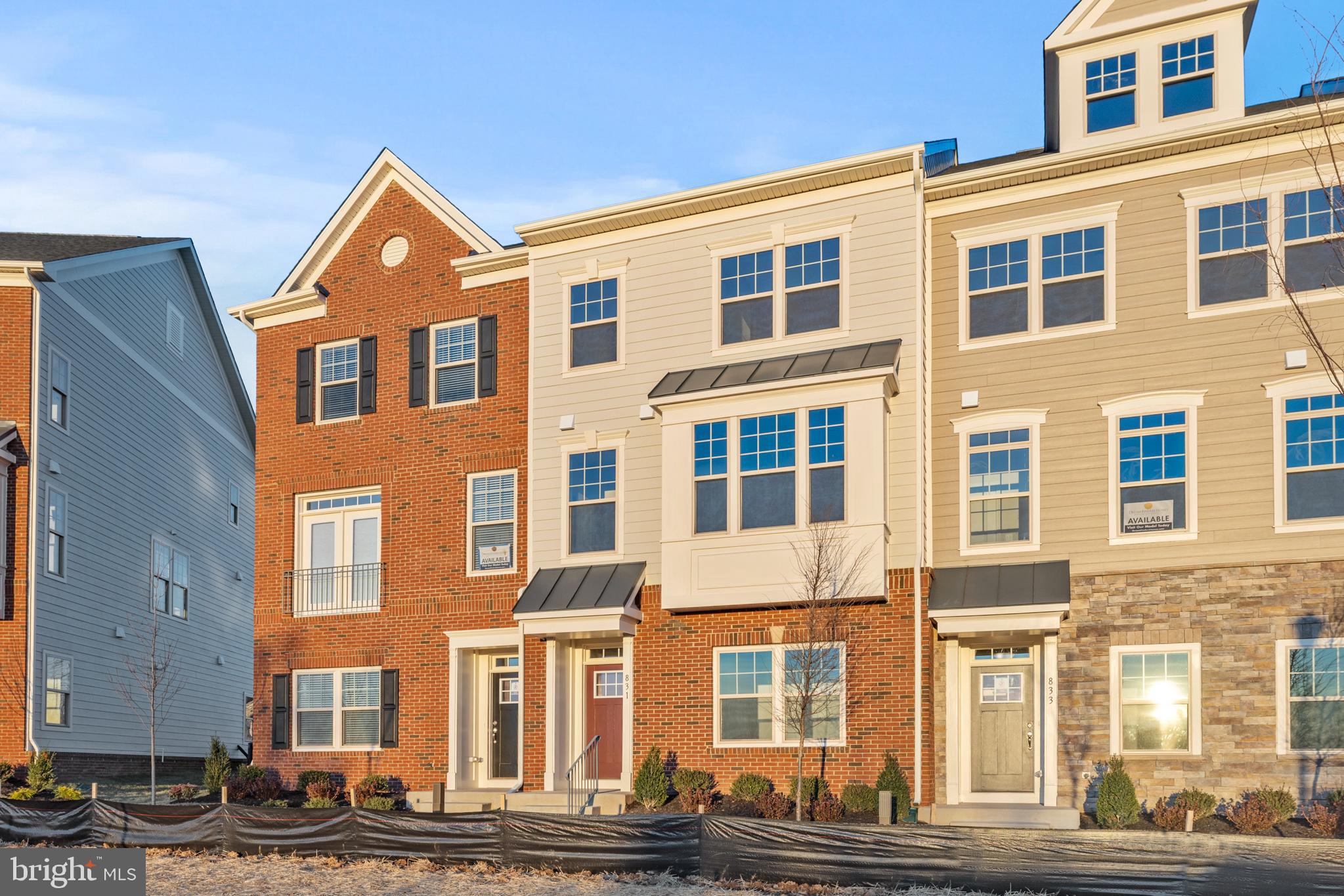 POTOMAC STATION MARKETPLACE - Residential Lease