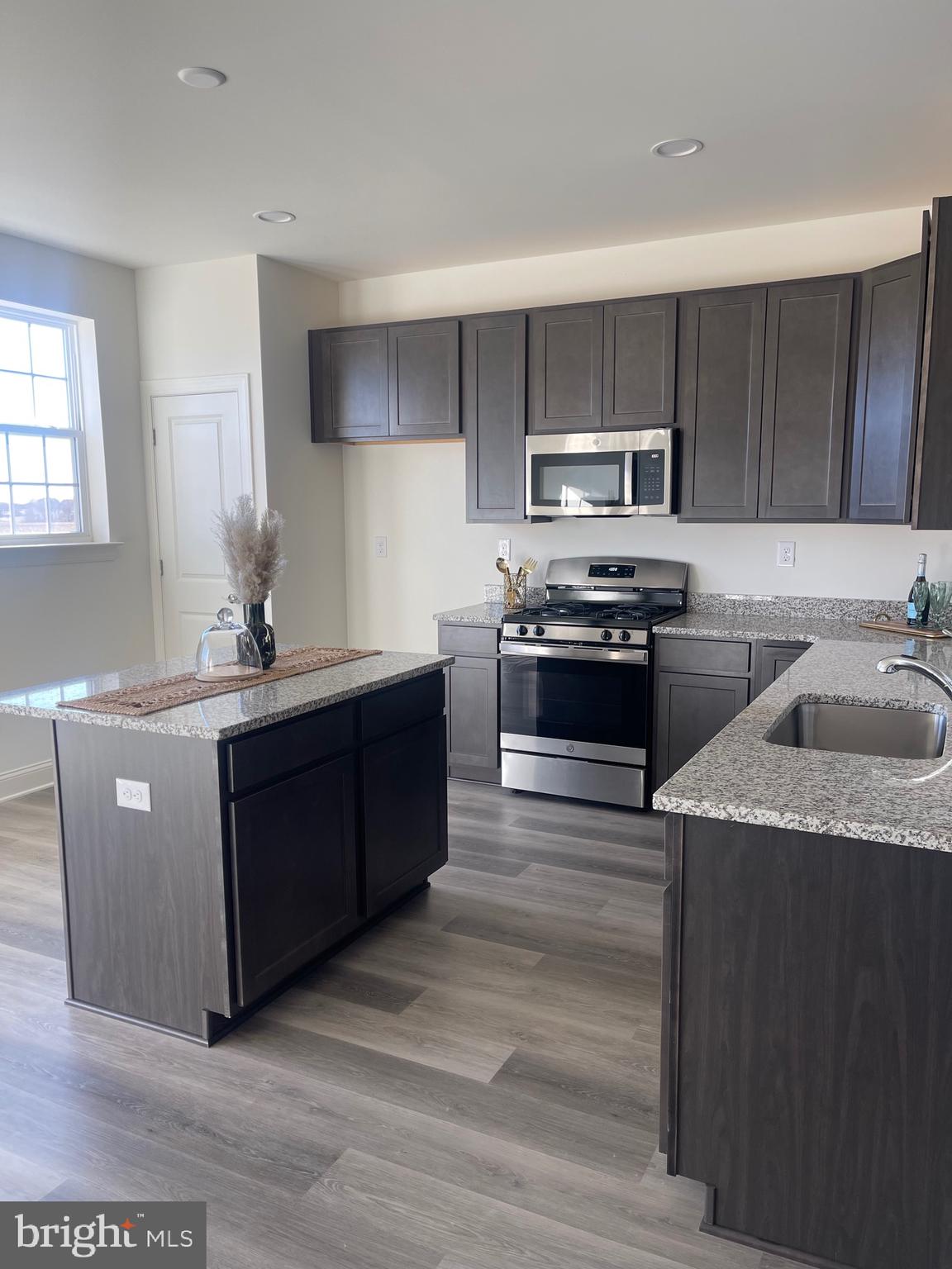 PONDS OF ODESSA - Residential