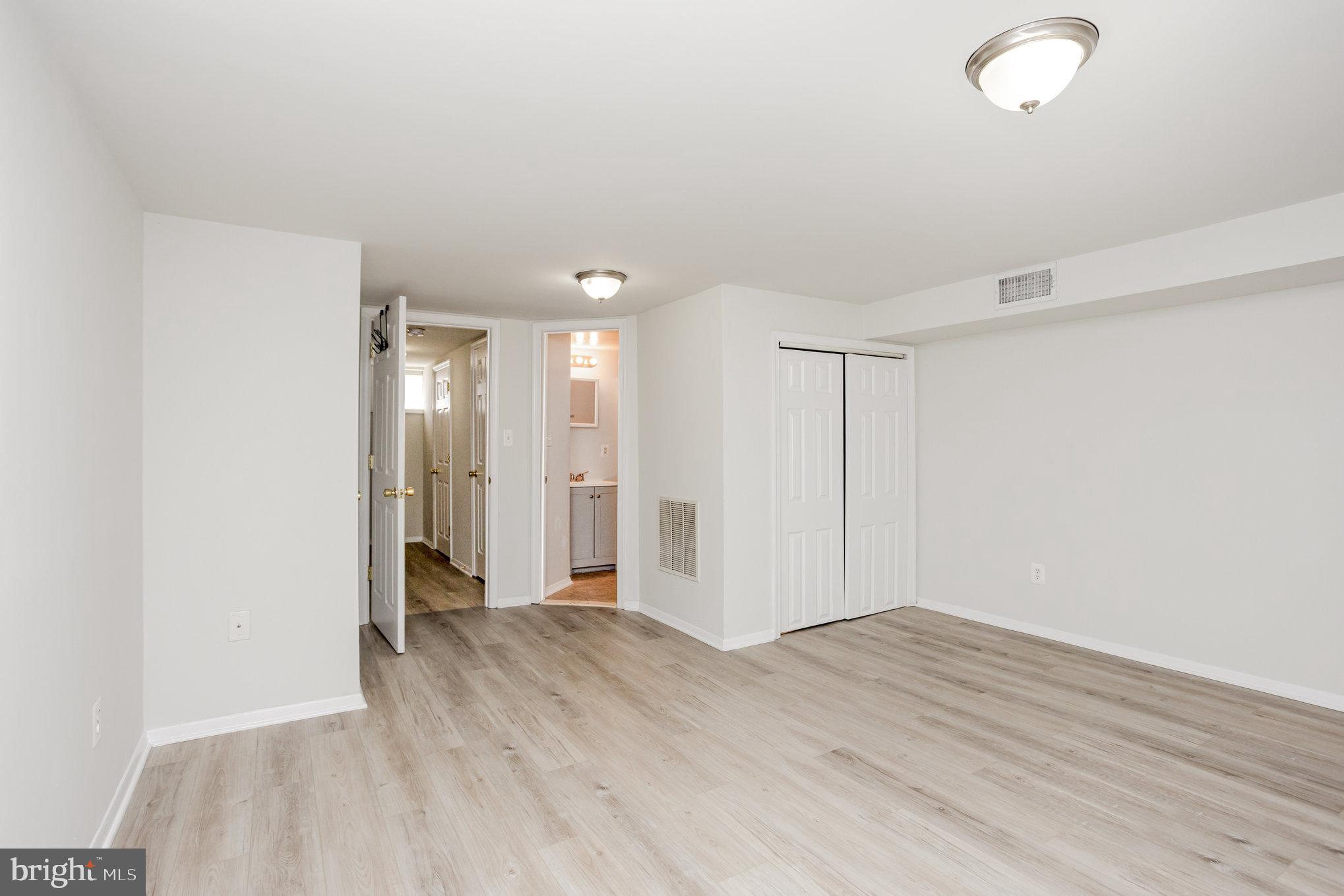 GRAY HAVEN - Residential Lease
