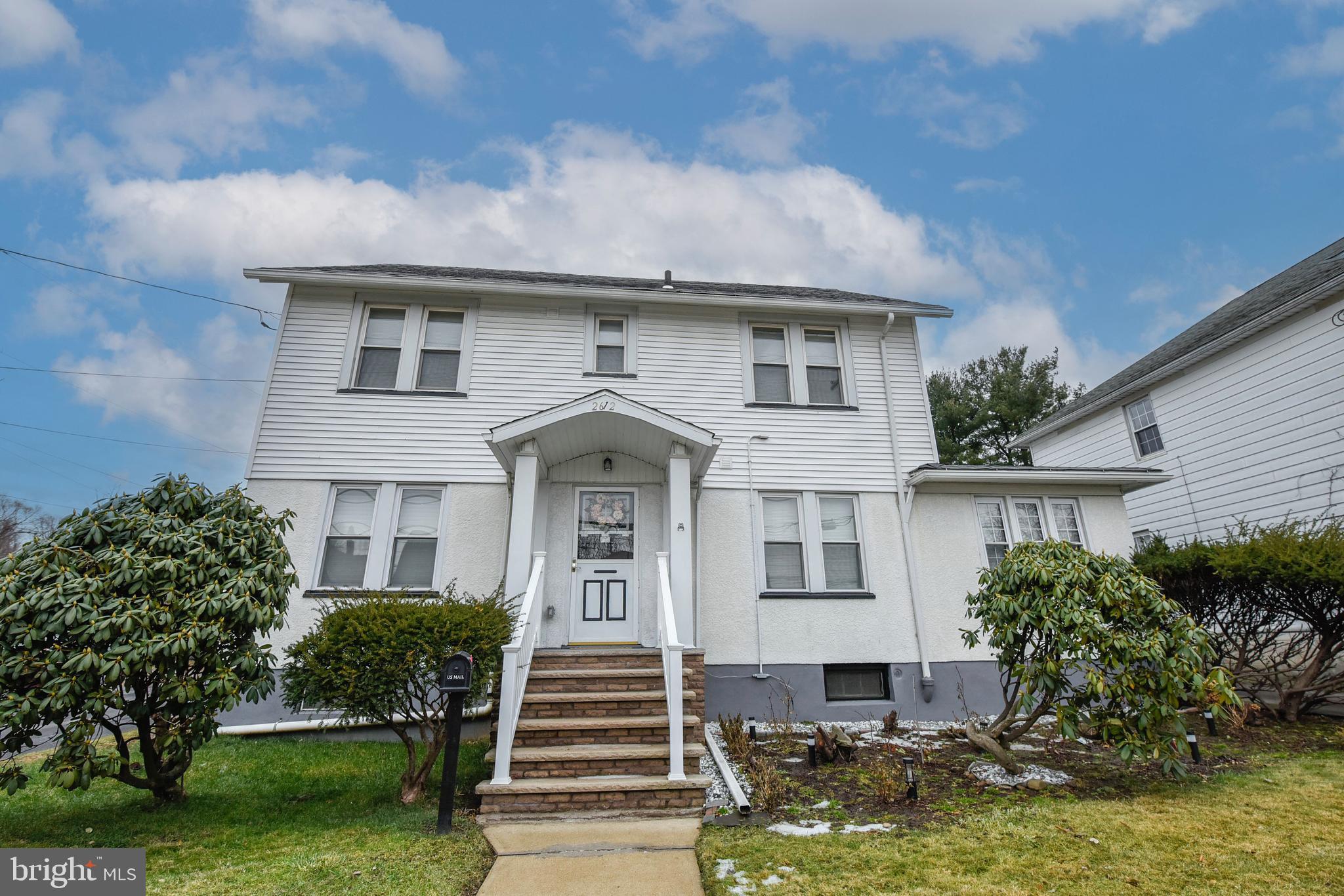 2612 OLYPHANT AVENUE