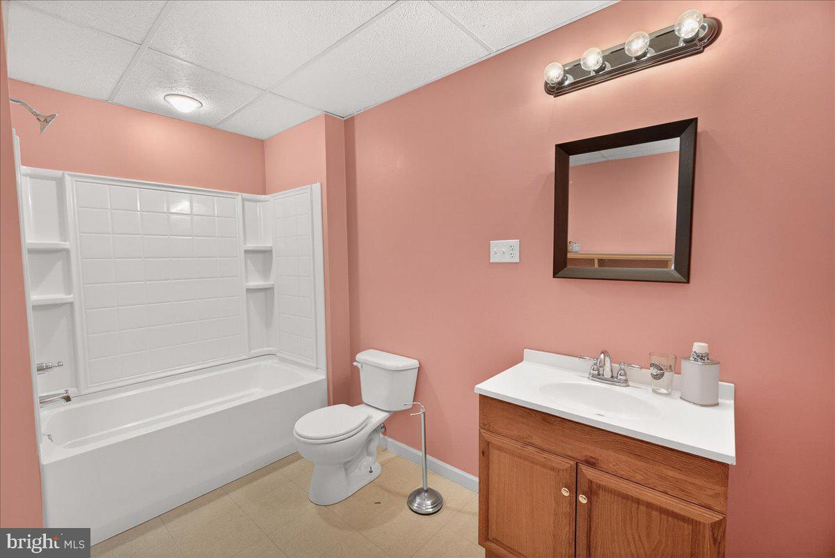 BENNETT ESTATES - Residential