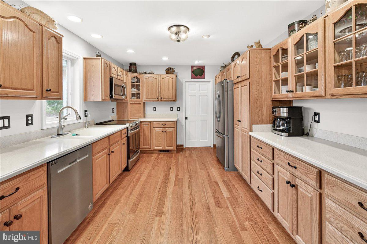 BENNETT ESTATES - Residential