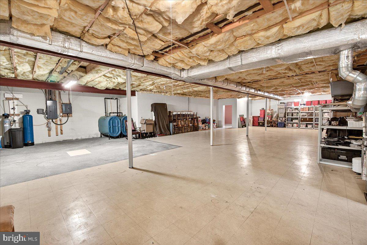 BENNETT ESTATES - Residential