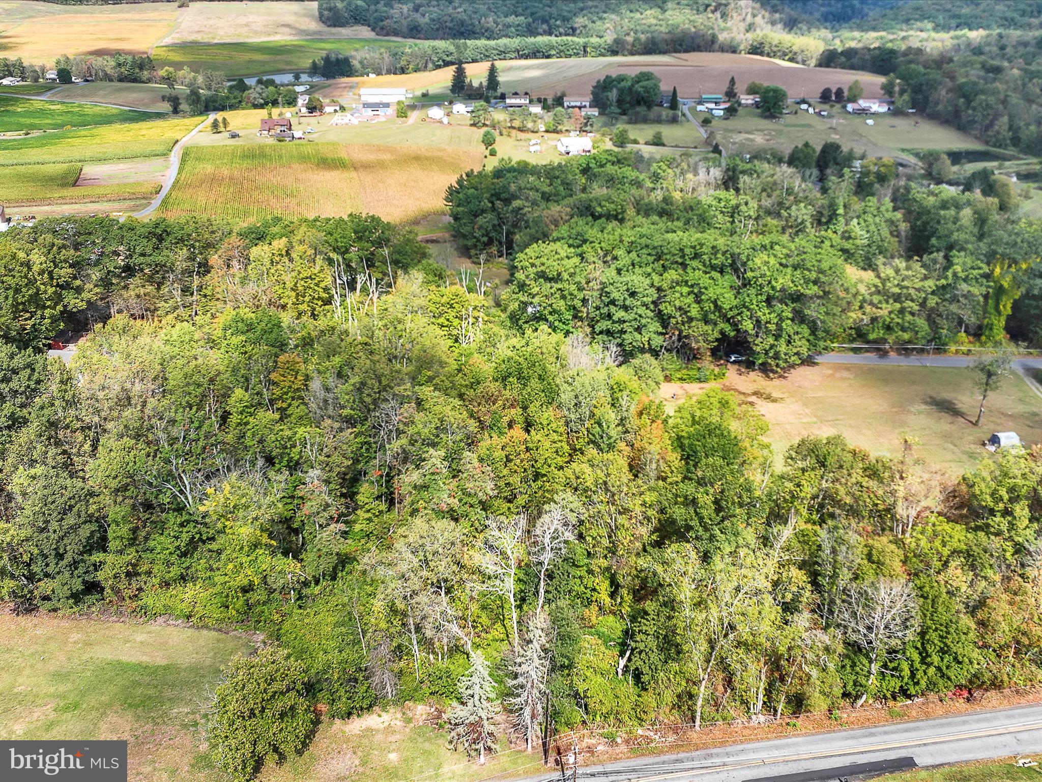 150 S STRAWBERRY LANE