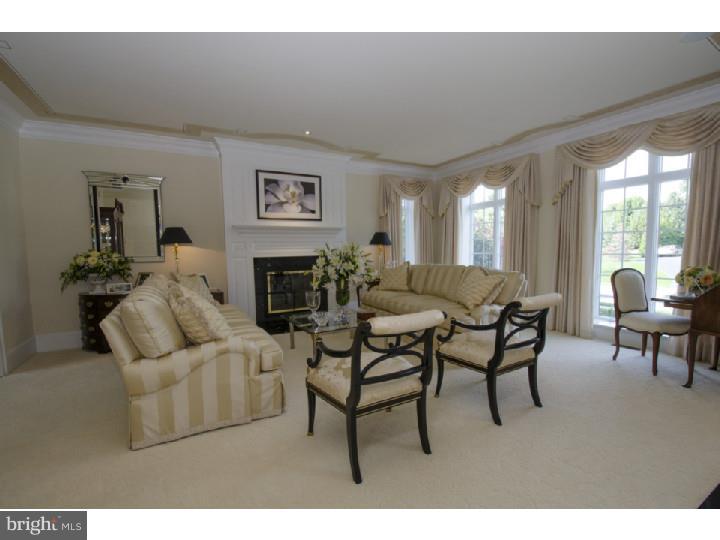 WHITEGATE - Residential