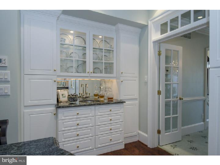 WHITEGATE - Residential