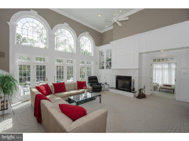 WHITEGATE - Residential