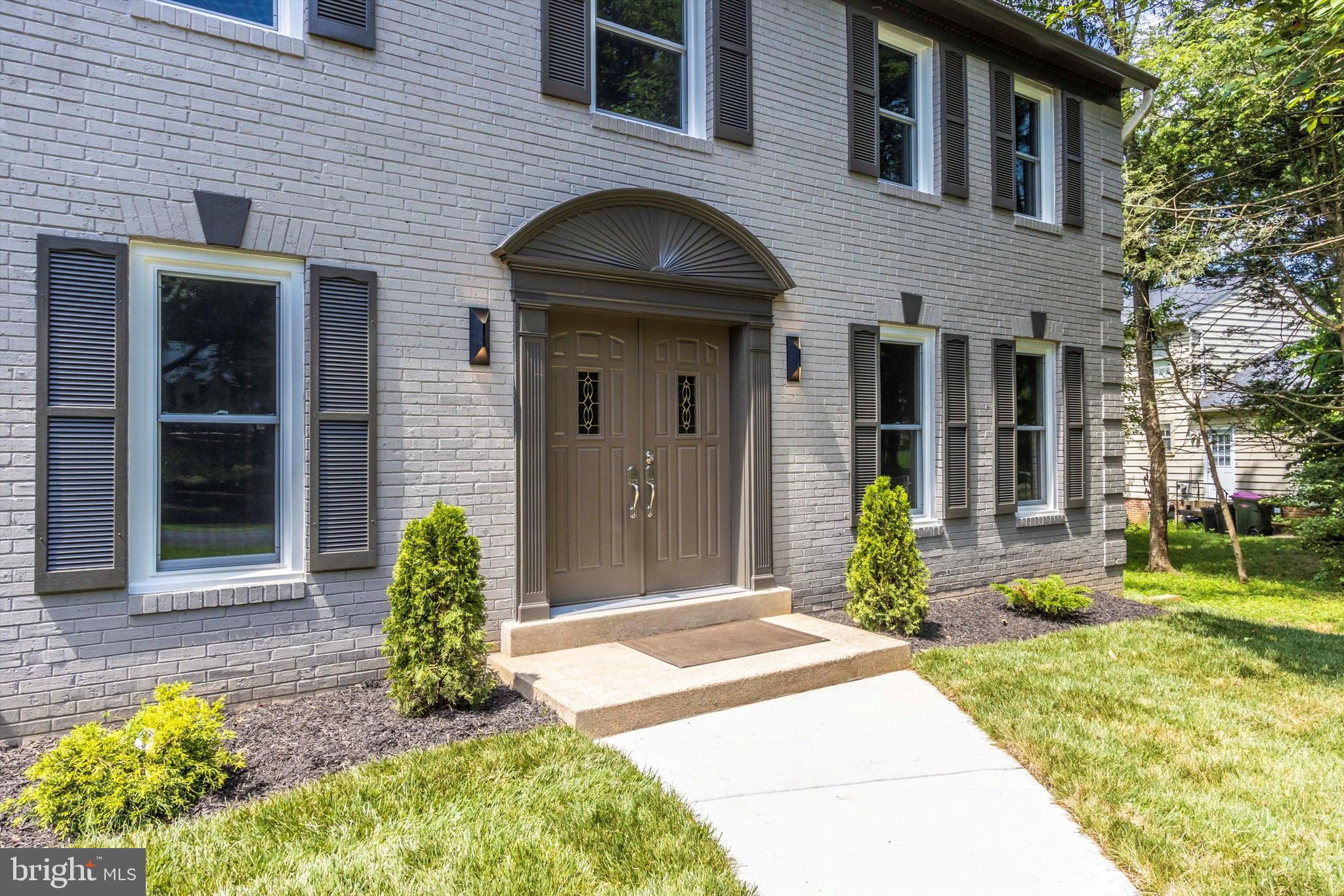 NORBECK ESTATES - Residential