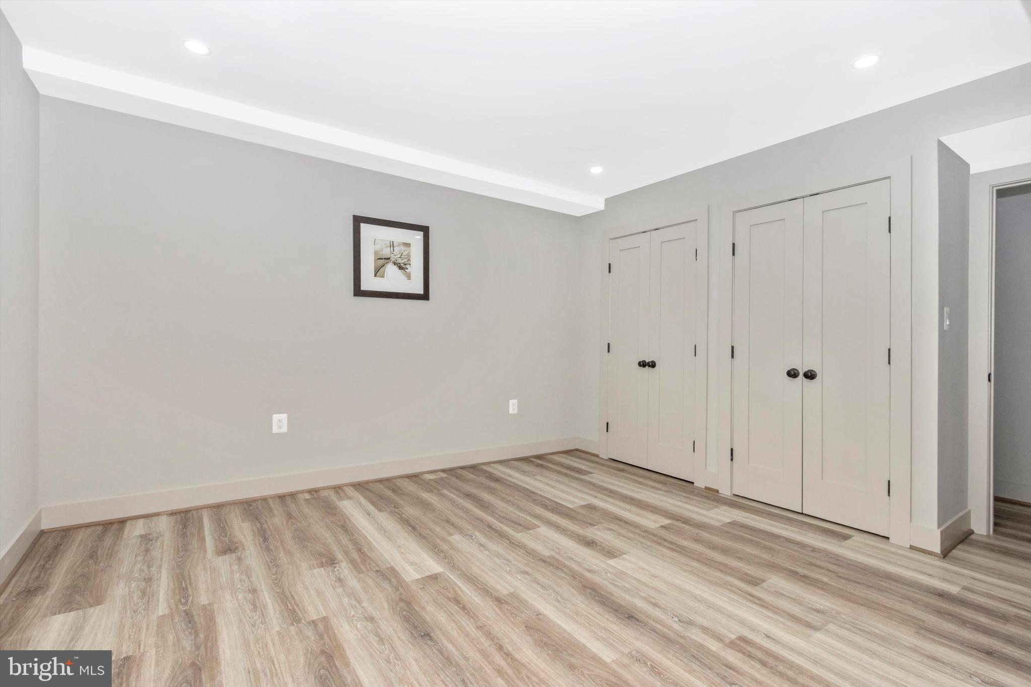 NORBECK ESTATES - Residential