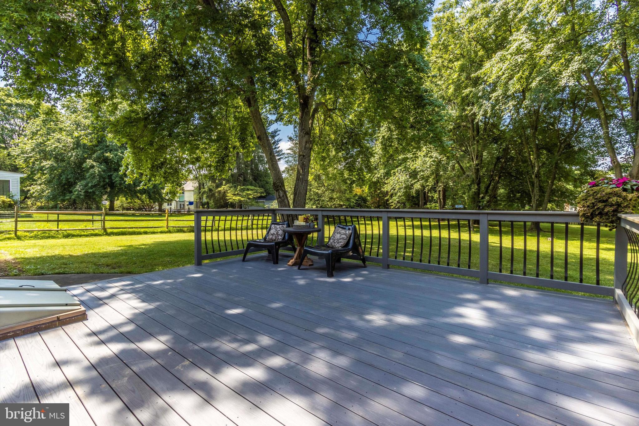 NORBECK ESTATES - Residential