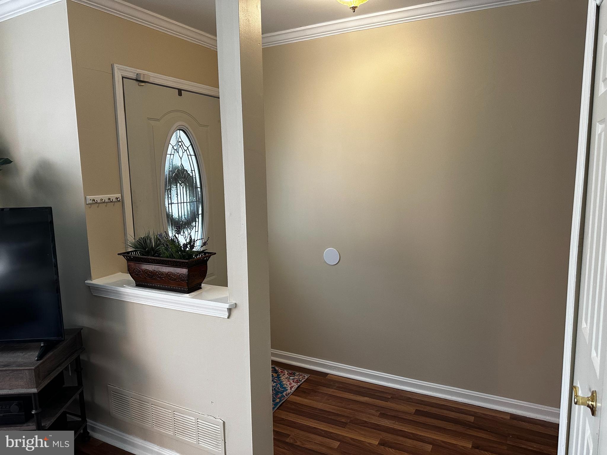 ULMSTEAD GARDENS - Residential