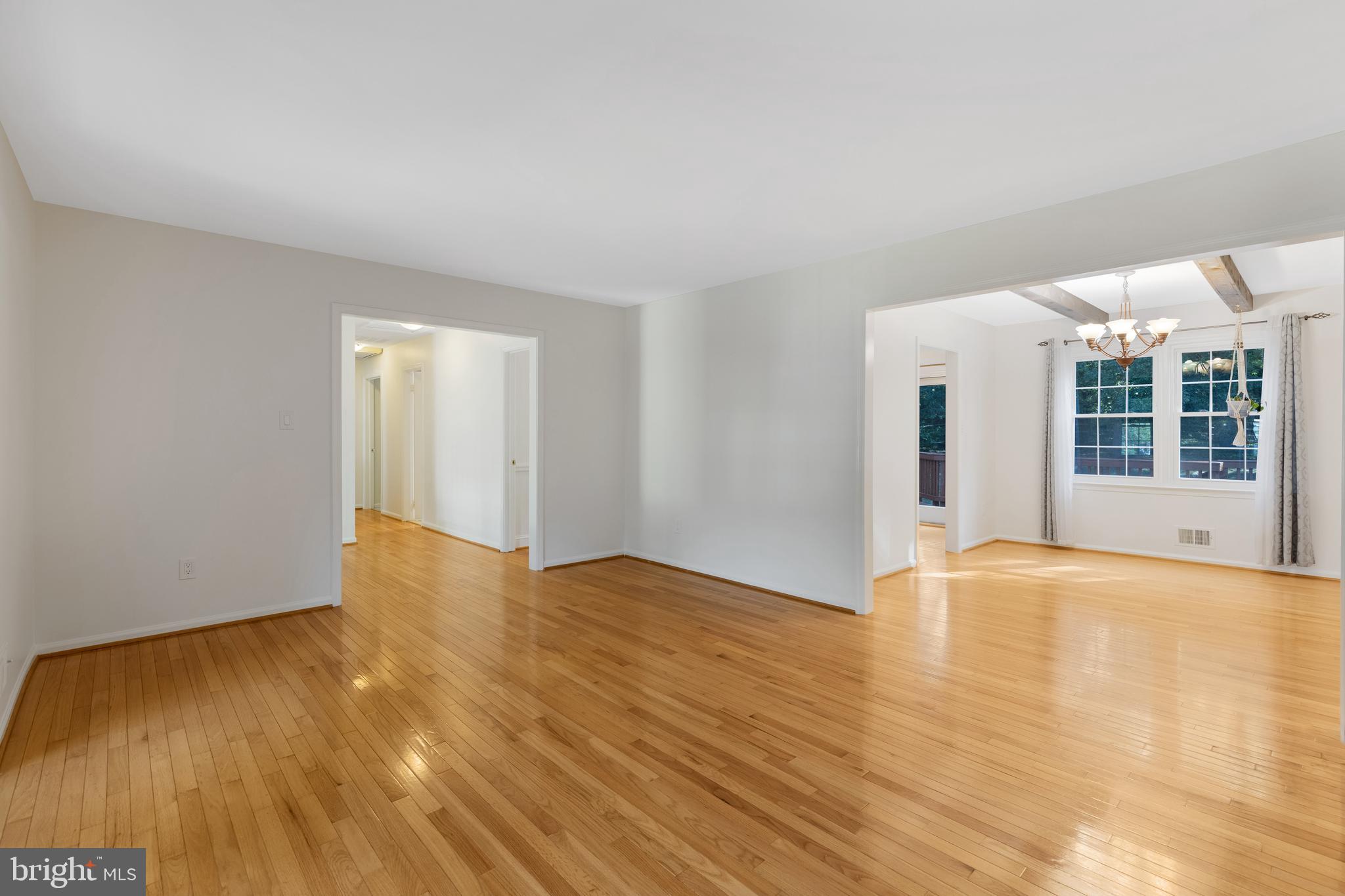 ROLLING VALLEY - Residential