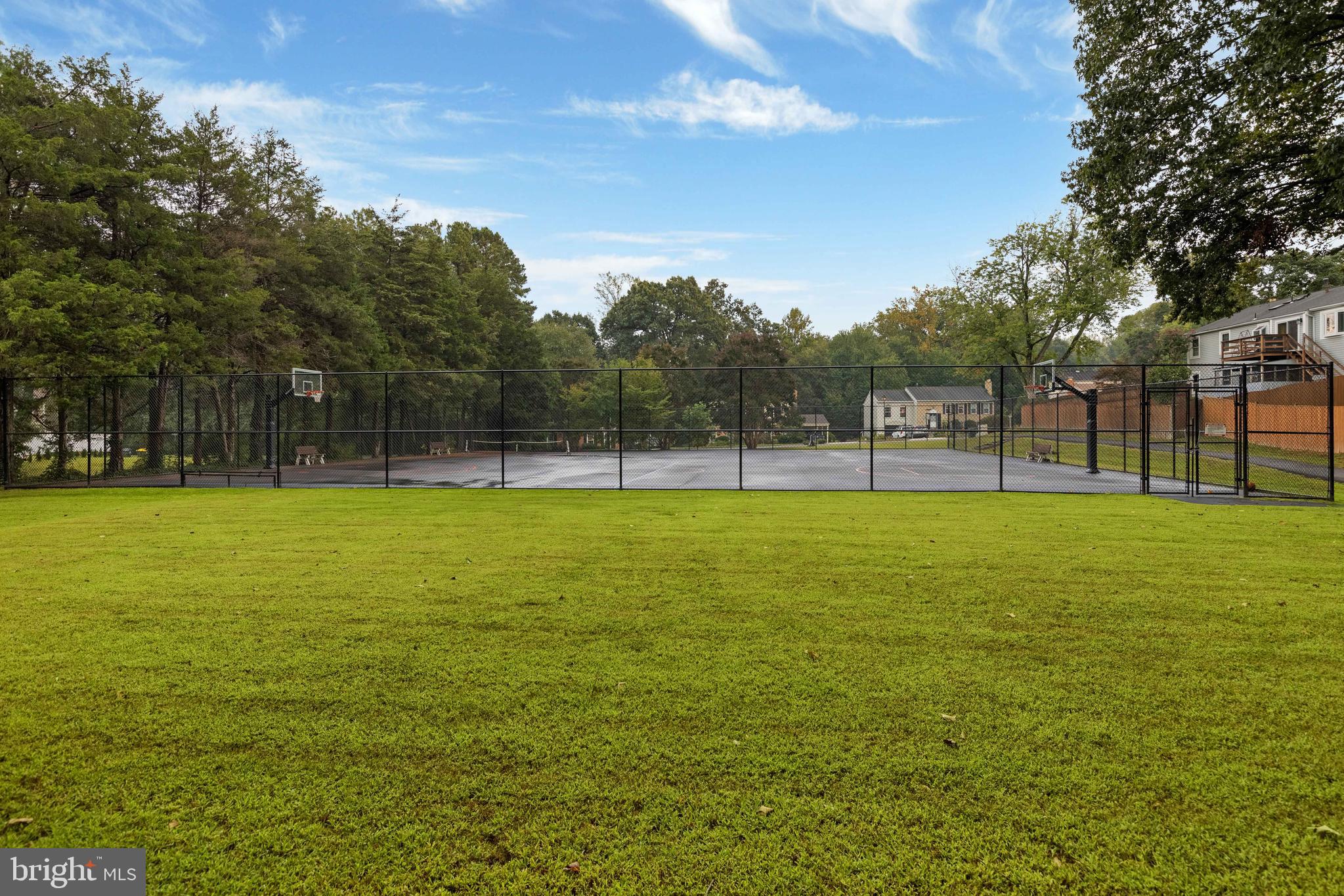 ROLLING VALLEY - Residential