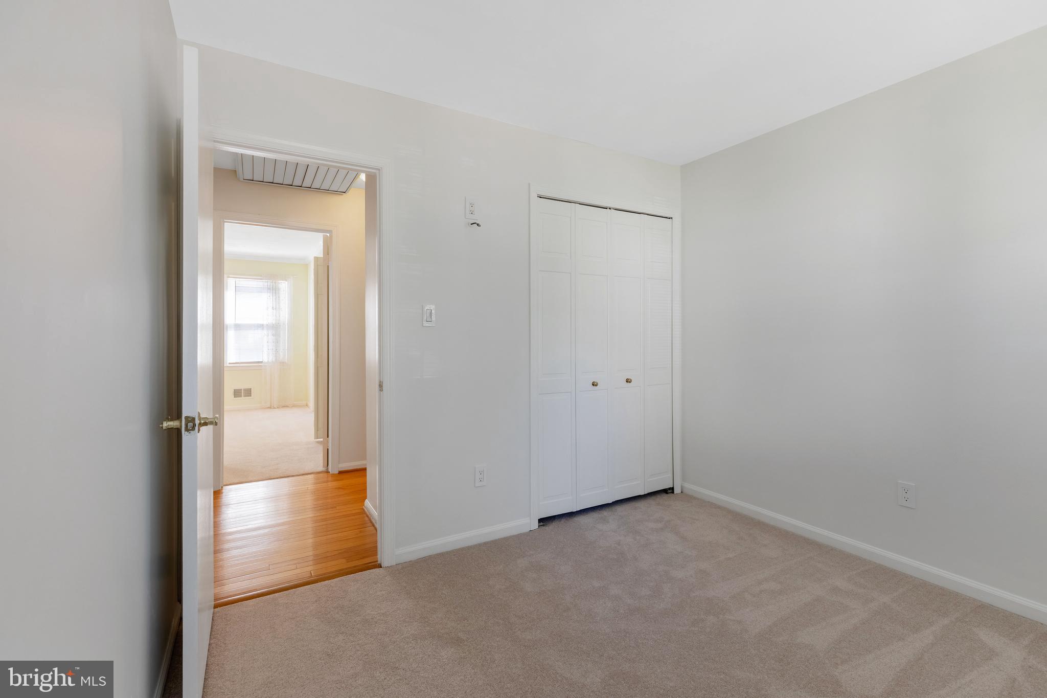 ROLLING VALLEY - Residential