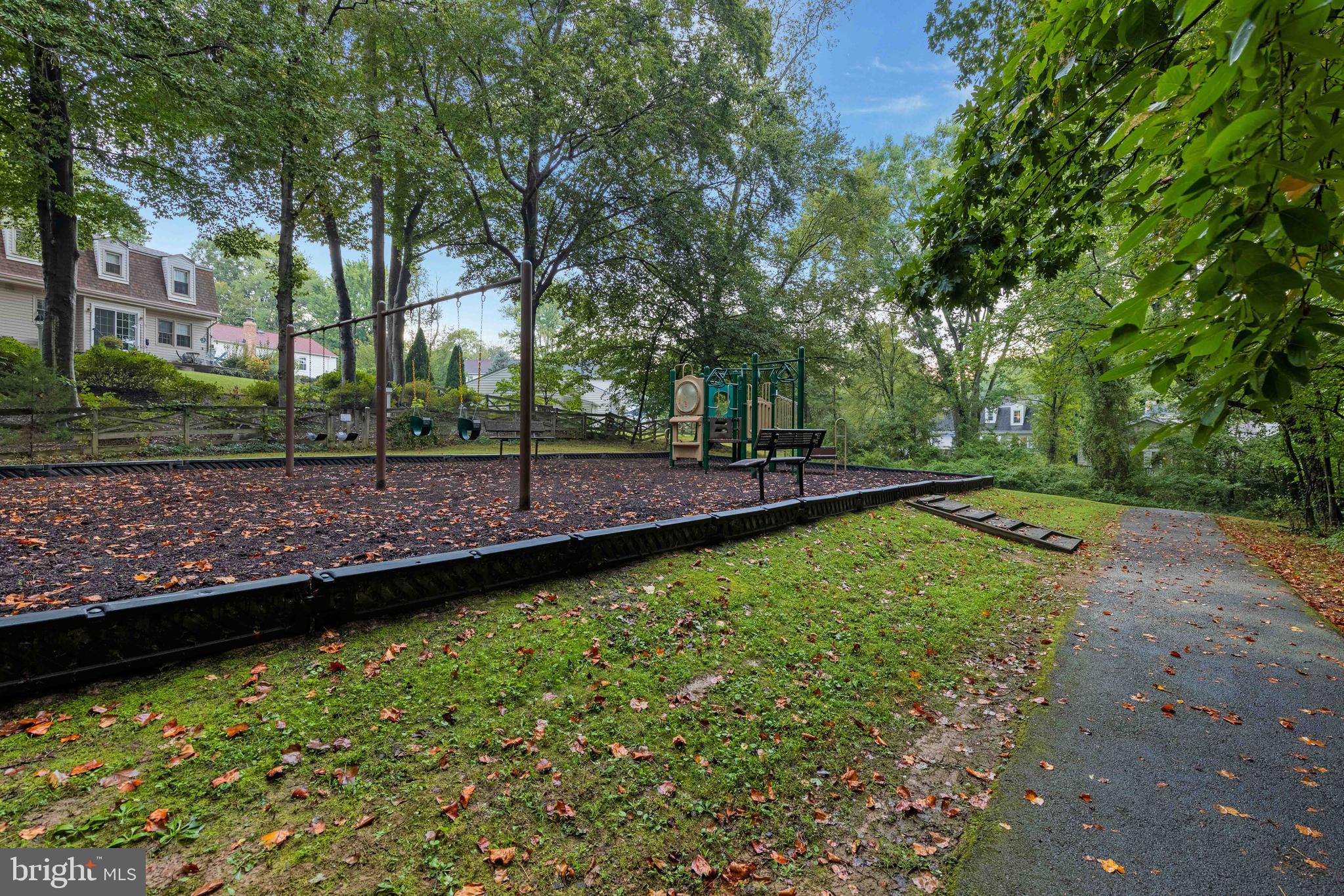 ROLLING VALLEY - Residential