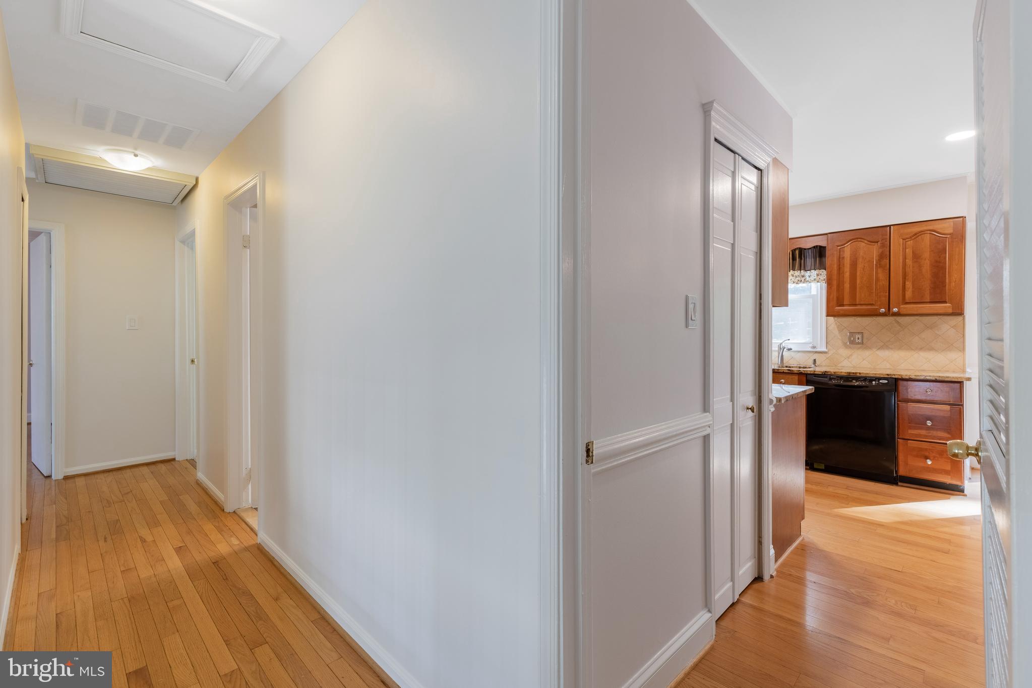 ROLLING VALLEY - Residential