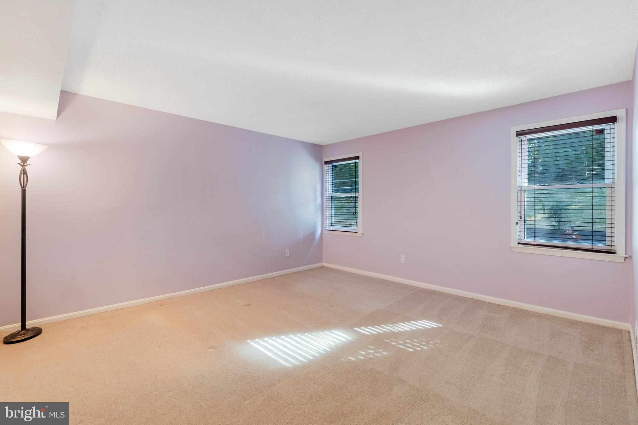 ROLLING VALLEY - Residential