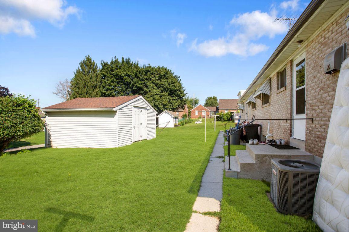 311 & 315 FLEMING AVENUE