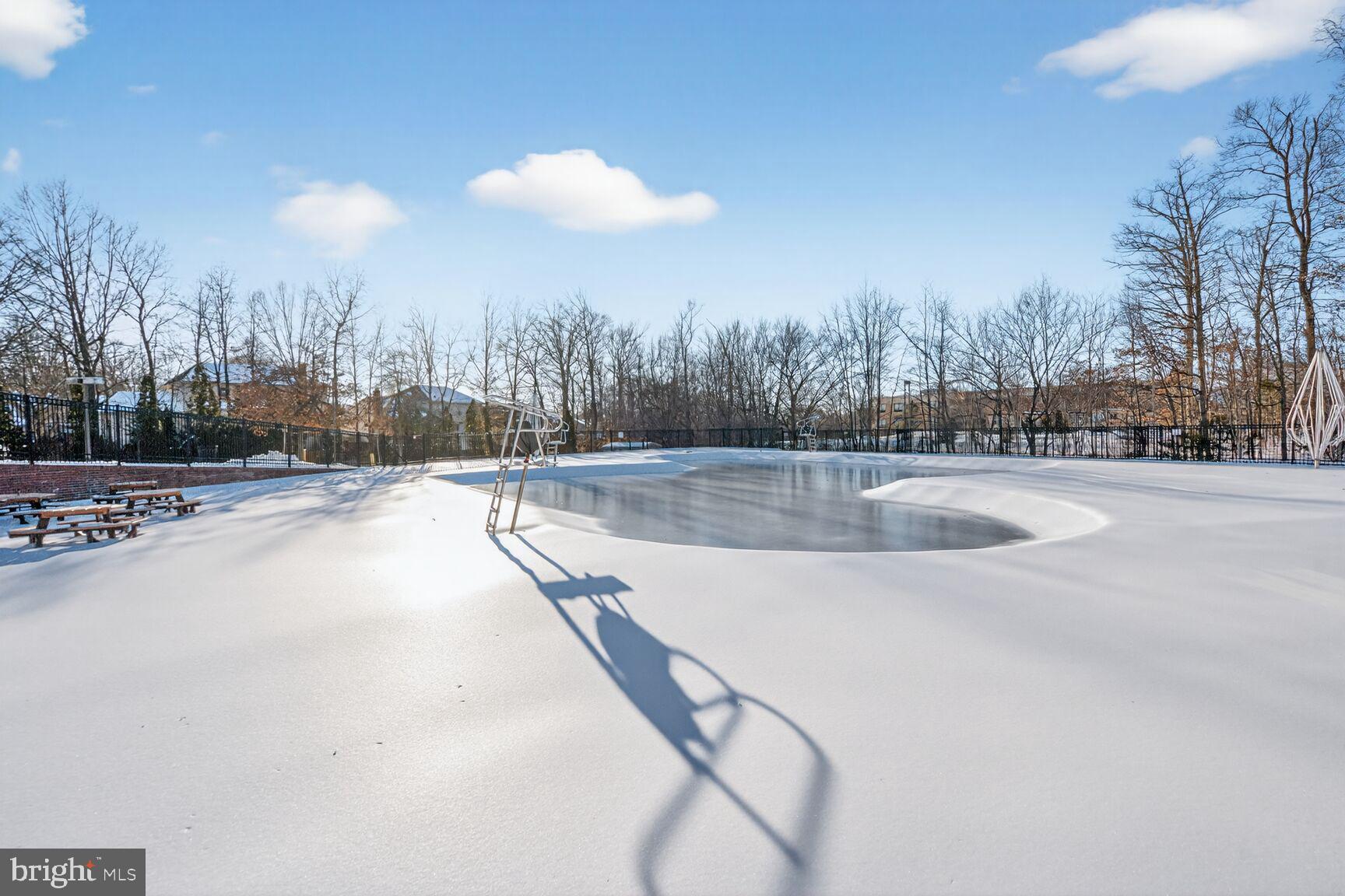 LITTLE ROCKY RUN - Residential