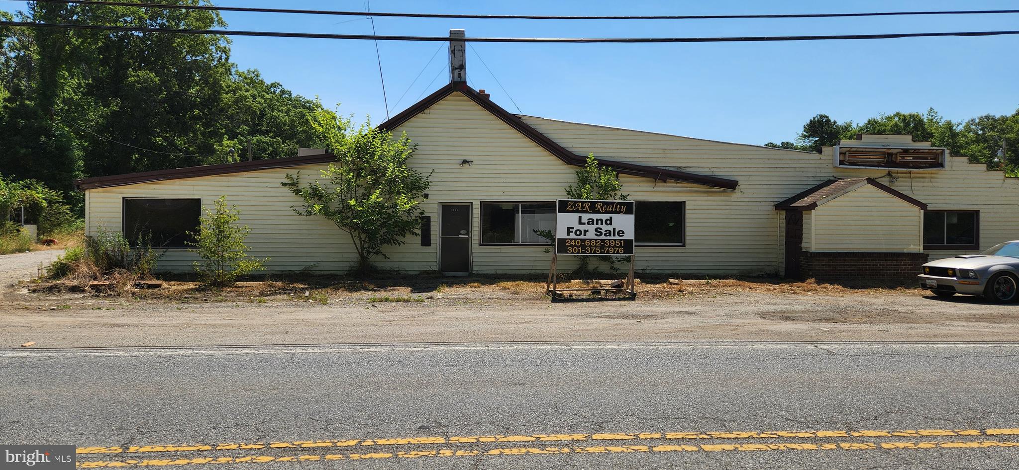 3360 LIVINGSTON ROAD