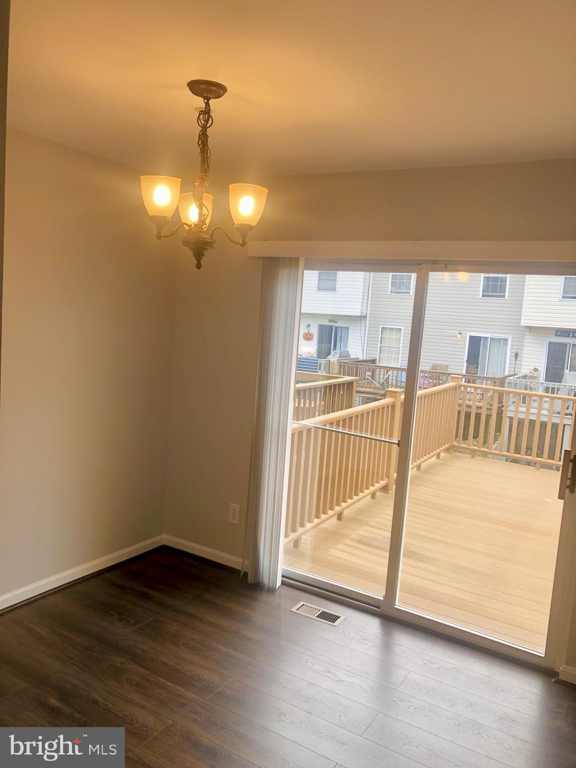 STONEY BEACH - Residential Lease