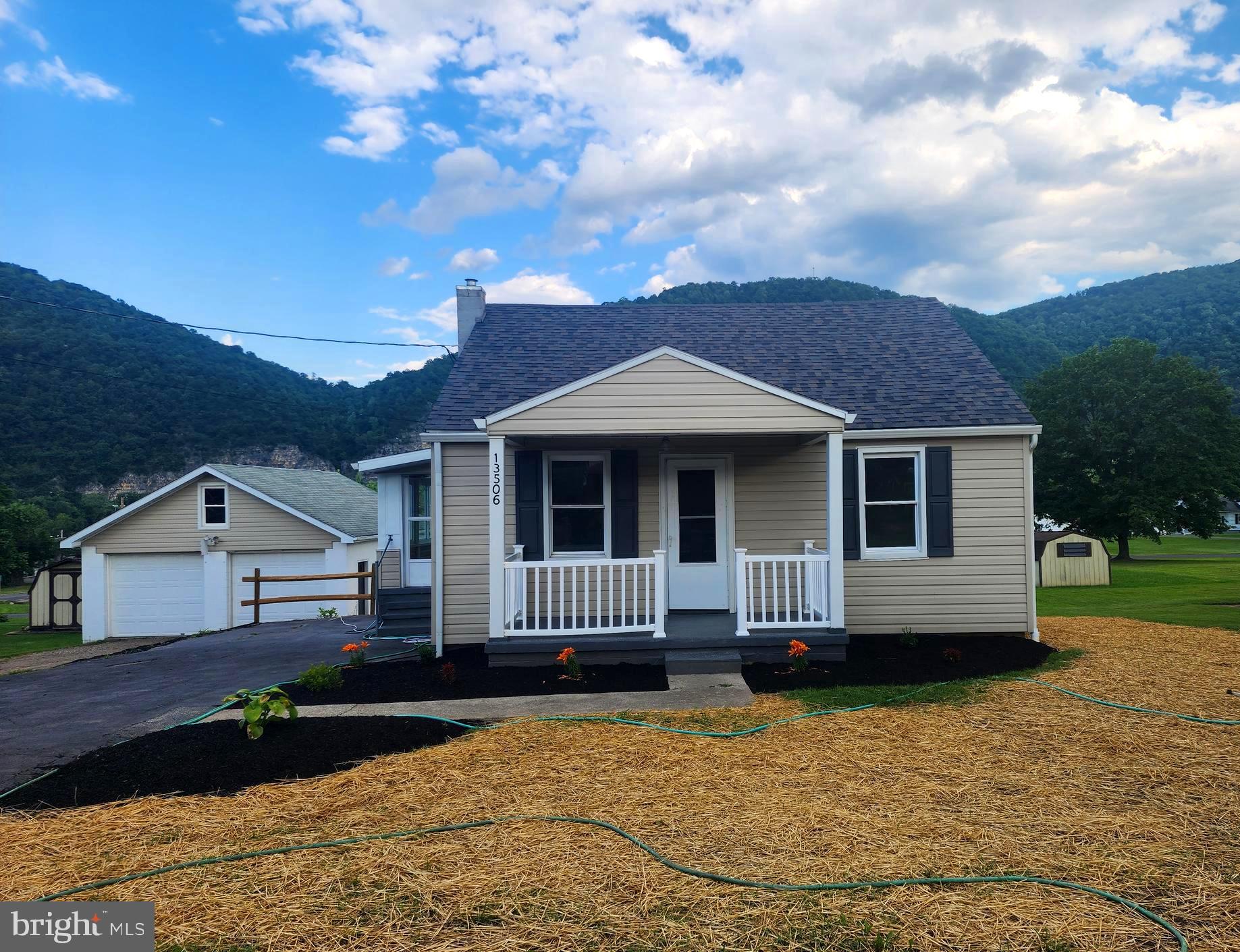 BOWLING GREEN - Residential