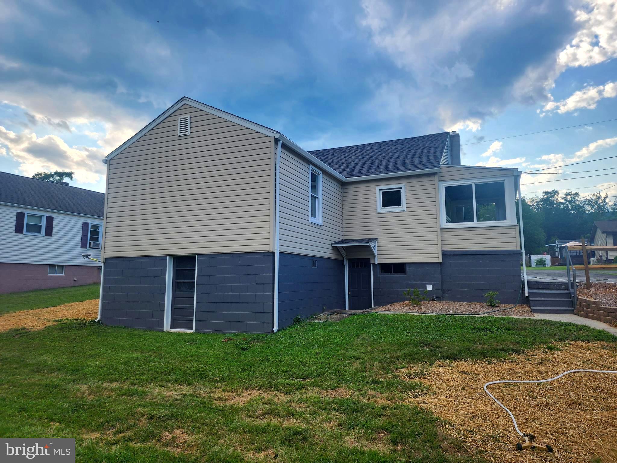 BOWLING GREEN - Residential