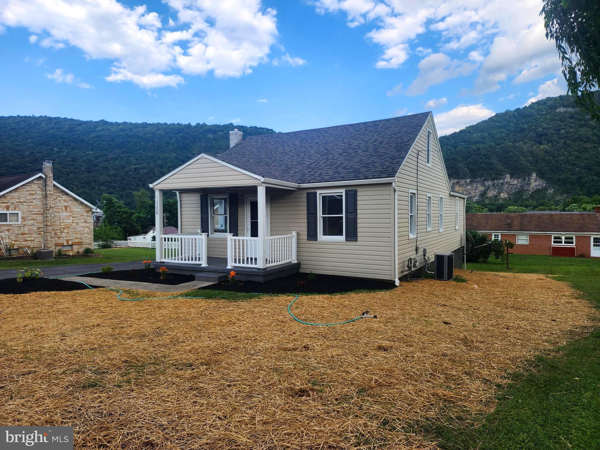 BOWLING GREEN - Residential