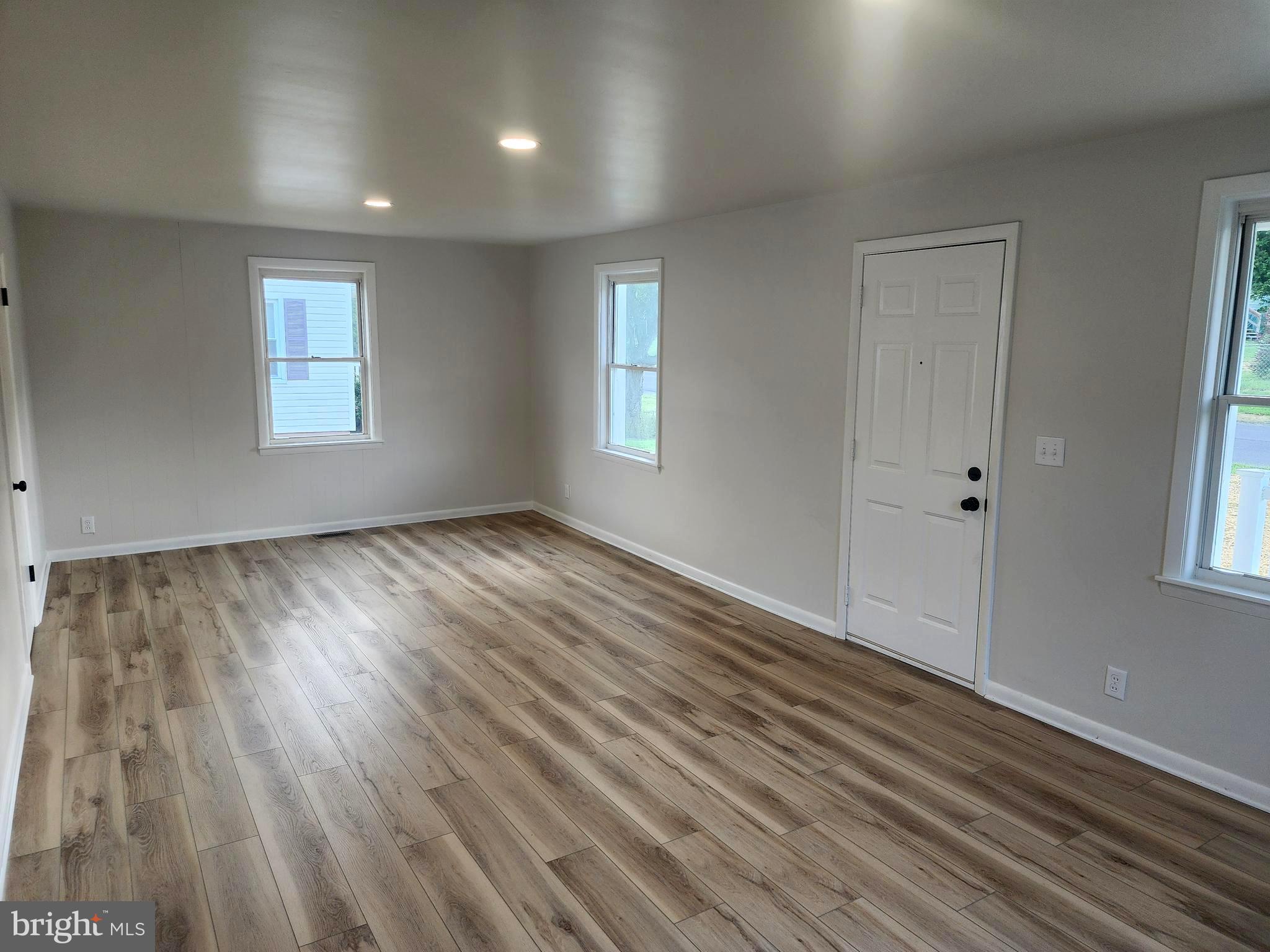 BOWLING GREEN - Residential