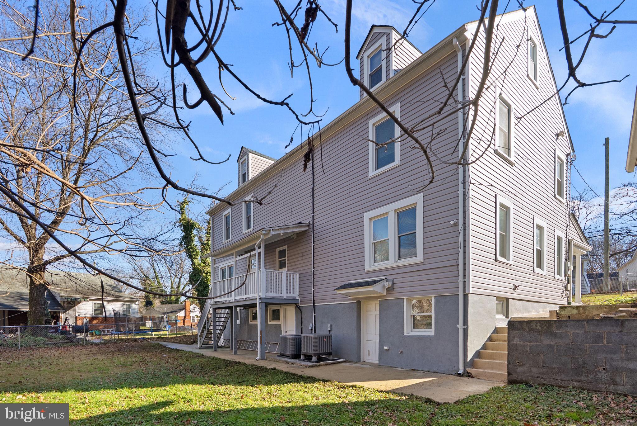 CAPITOL HEIGHTS - Residential