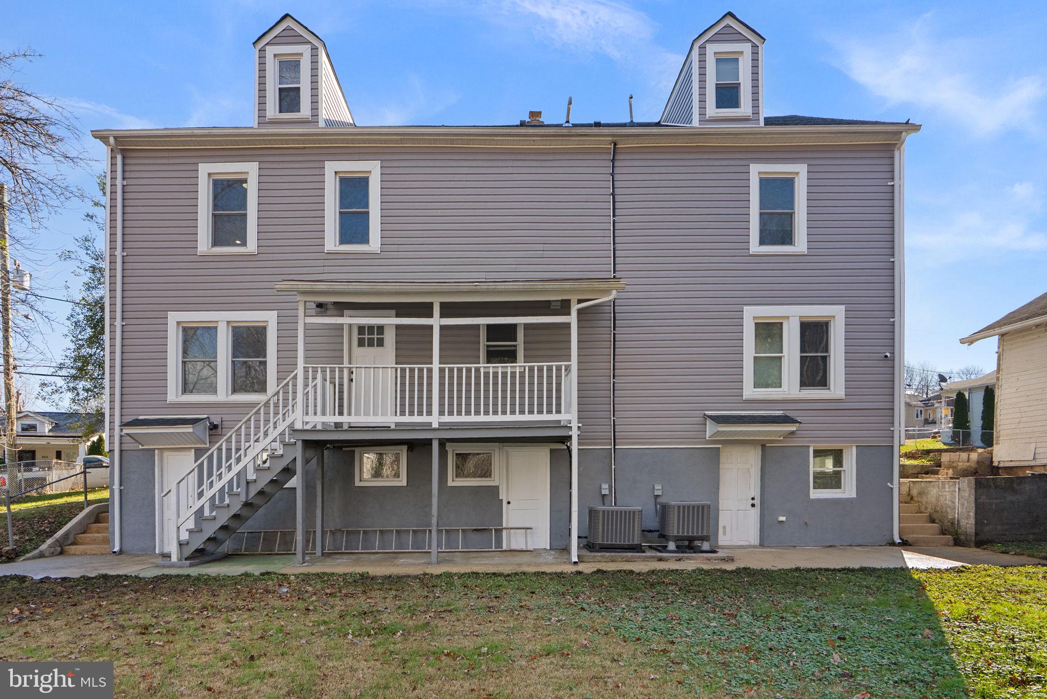 CAPITOL HEIGHTS - Residential