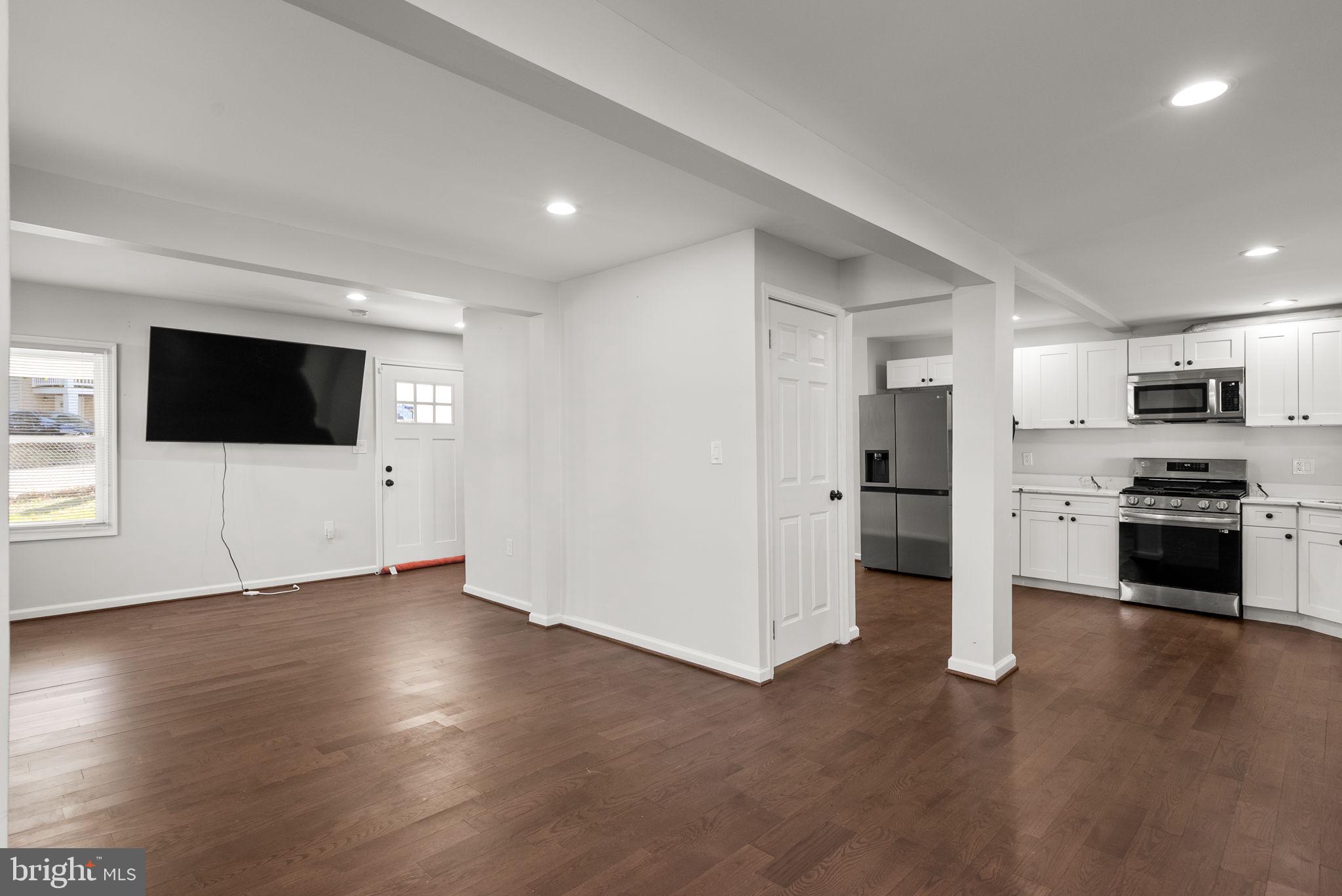 CAPITOL HEIGHTS - Residential