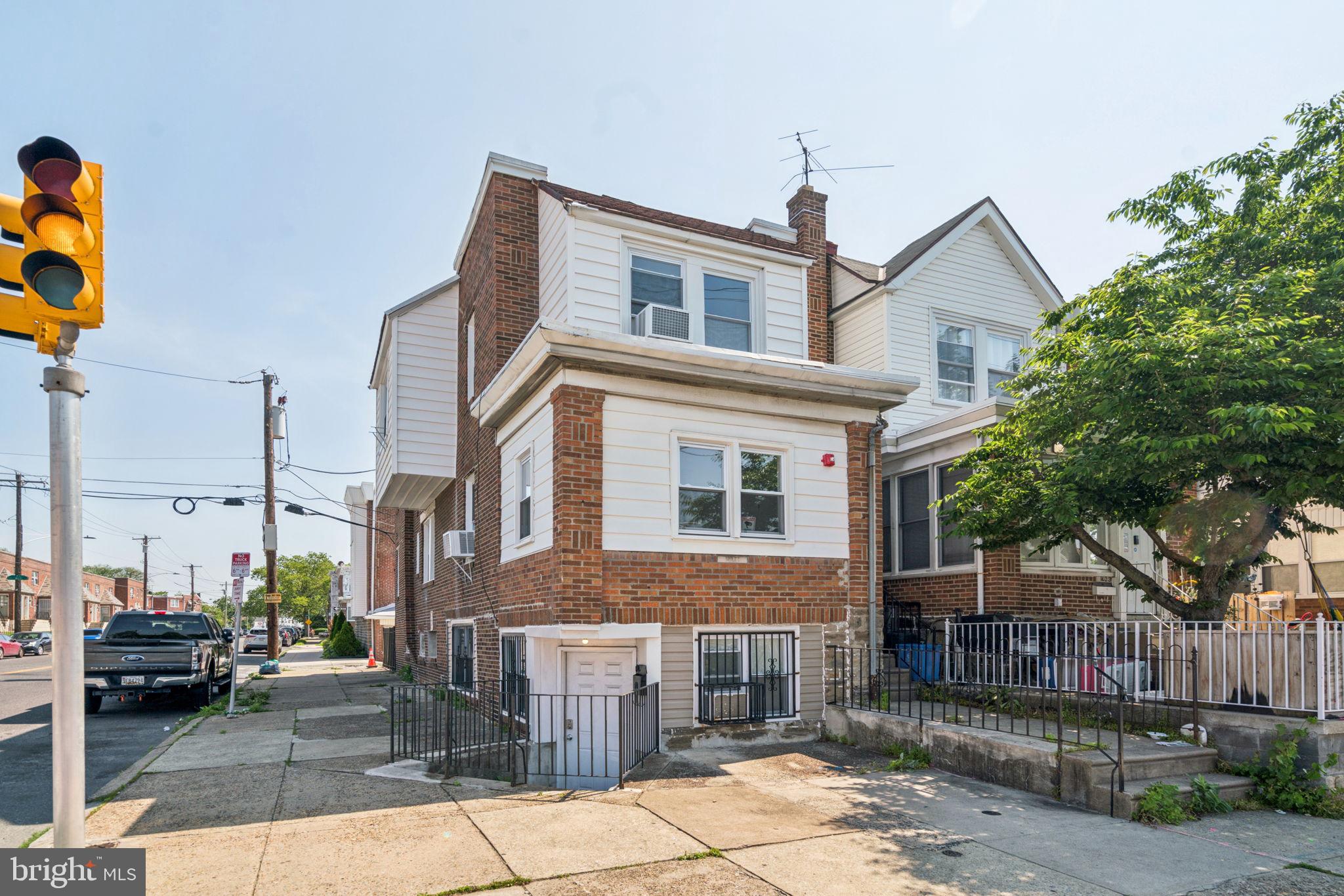 OXFORD CIRCLE - Residential Lease