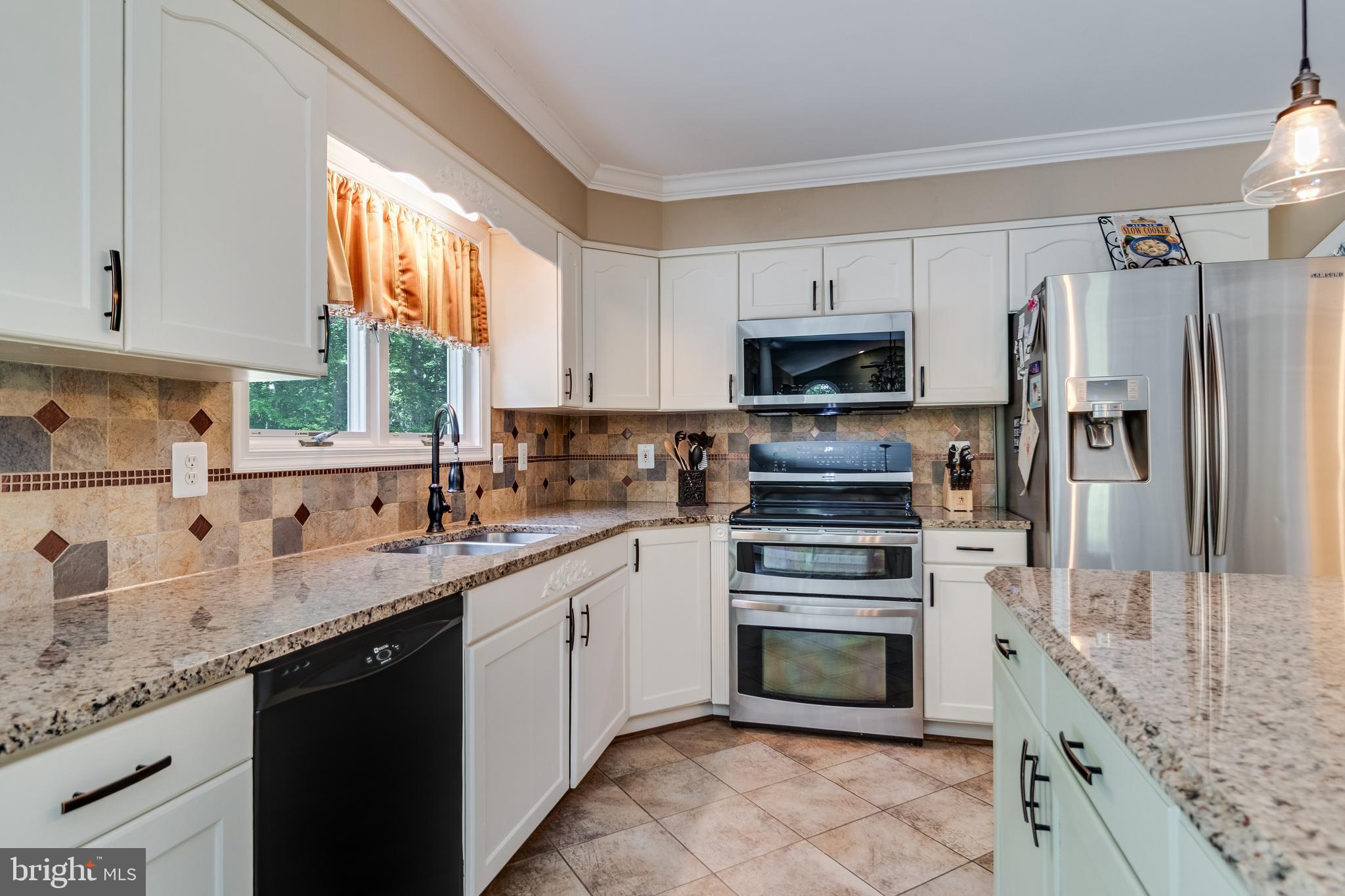 BRIDGELEIGH FARMS - Residential