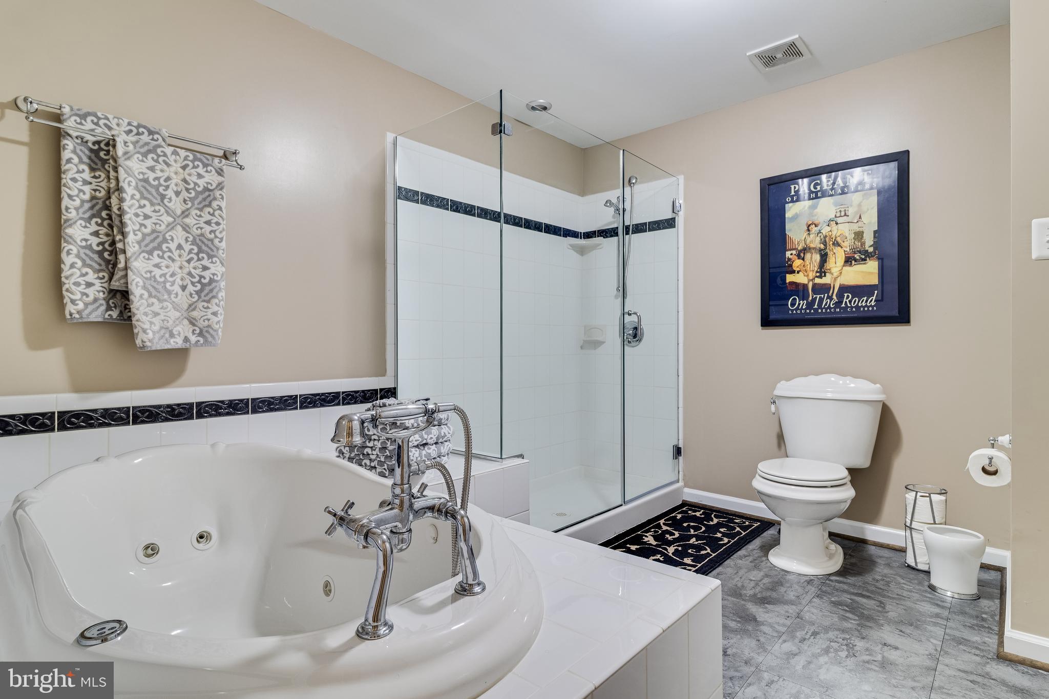 BRIDGELEIGH FARMS - Residential