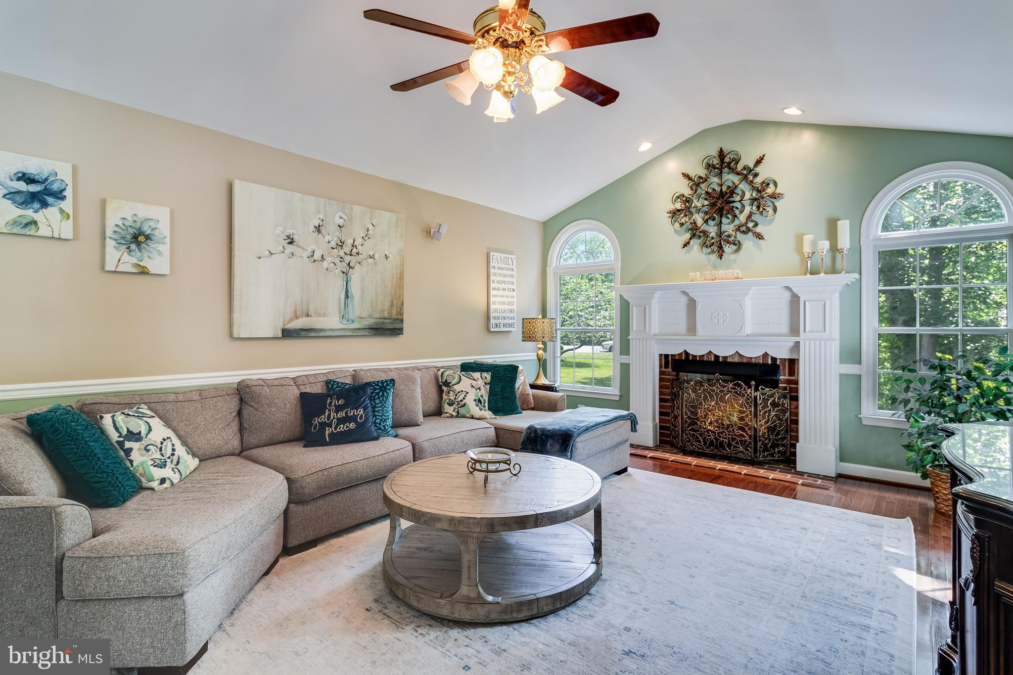 BRIDGELEIGH FARMS - Residential