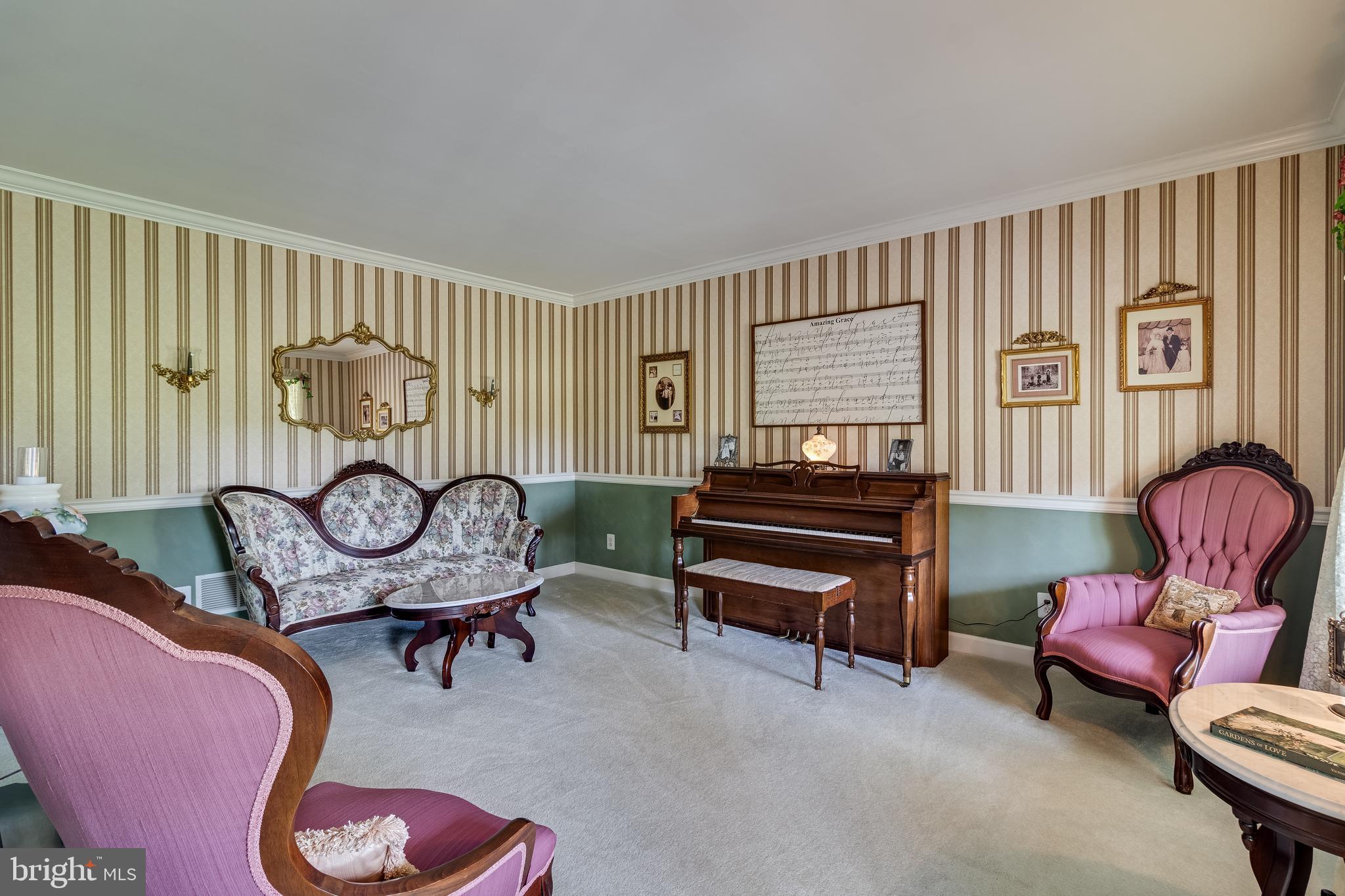 BRIDGELEIGH FARMS - Residential