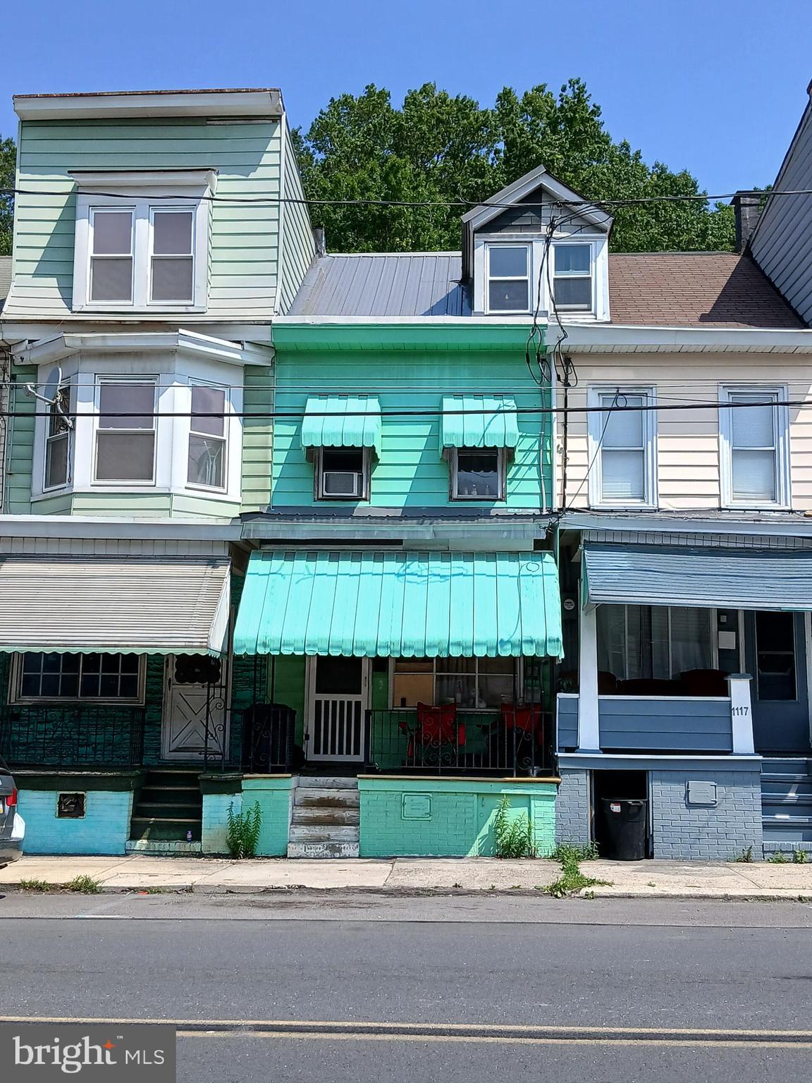 1115 E CENTRE STREET