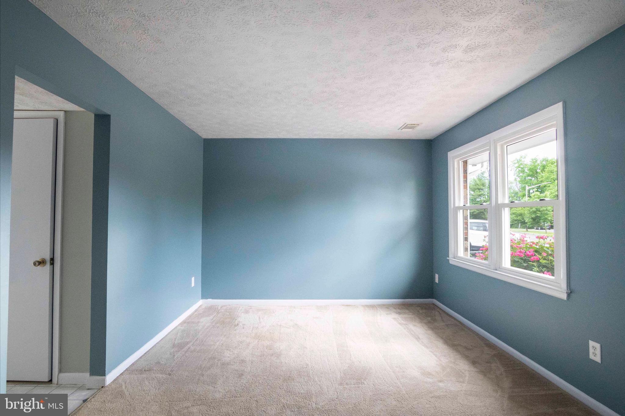 MOWERY TOWNHOUSES - Residential