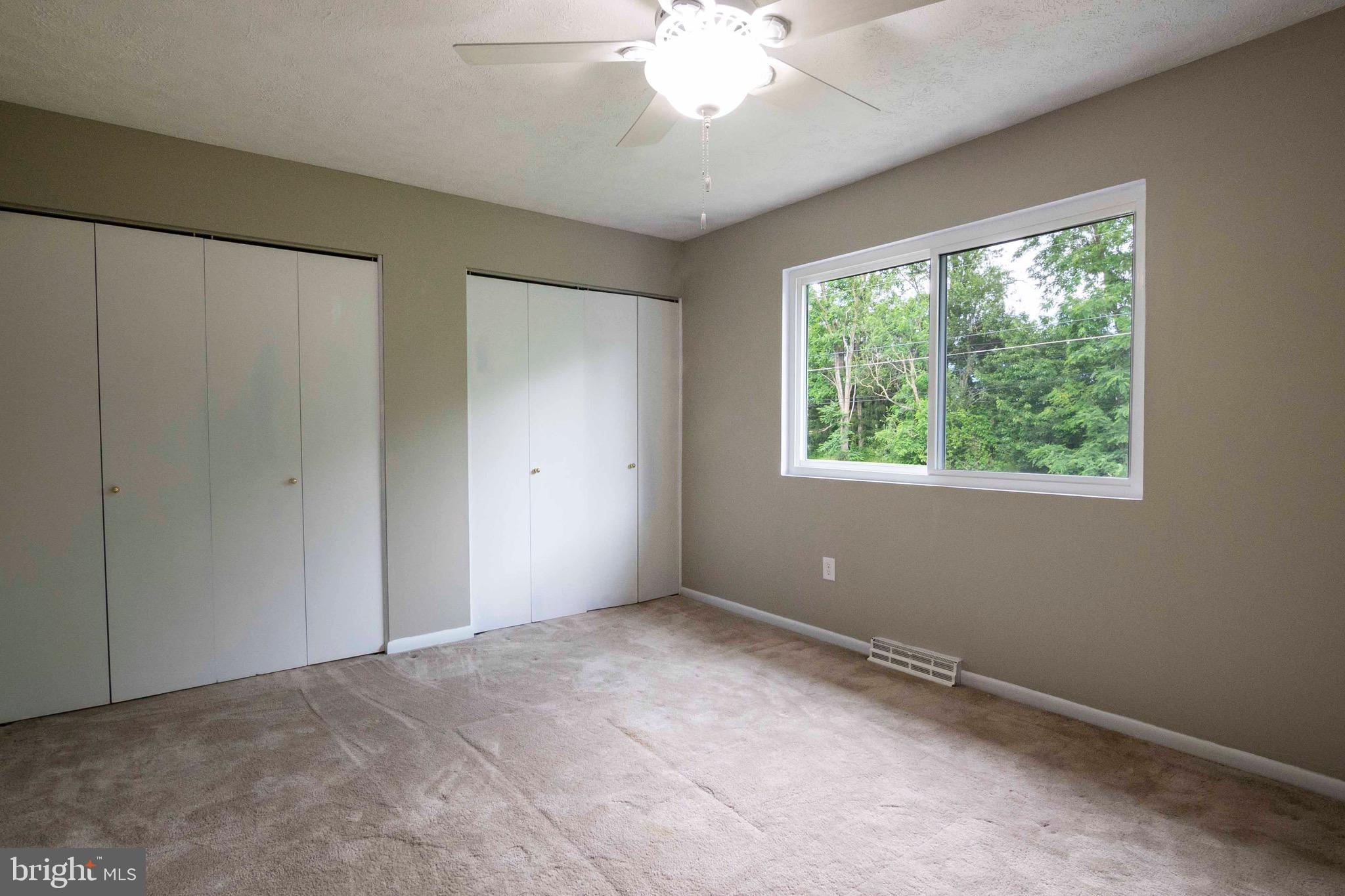 MOWERY TOWNHOUSES - Residential