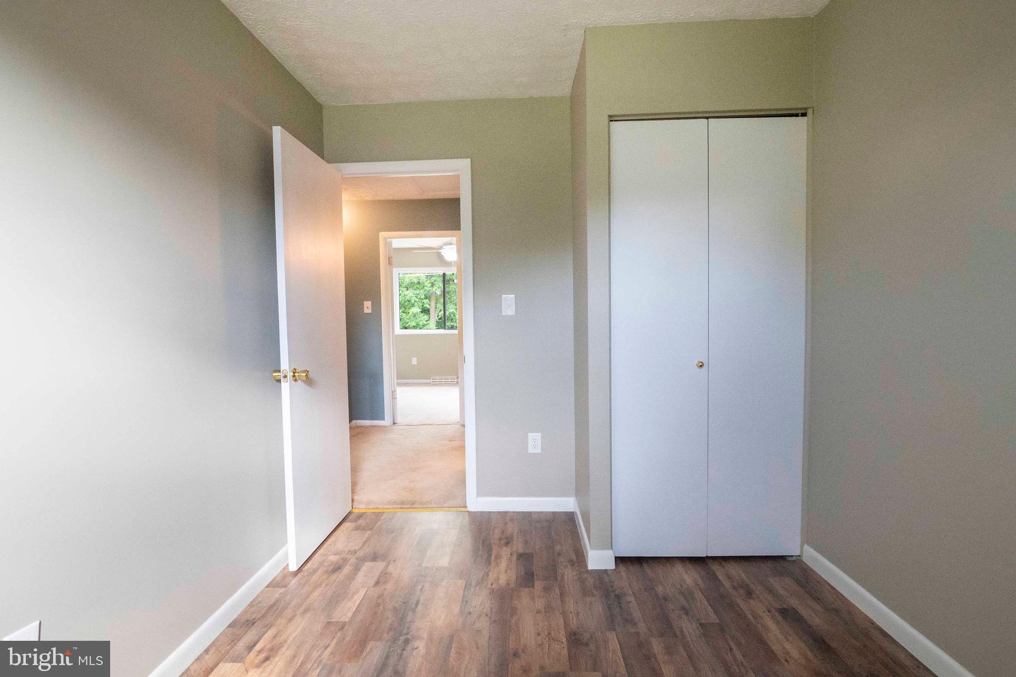 MOWERY TOWNHOUSES - Residential