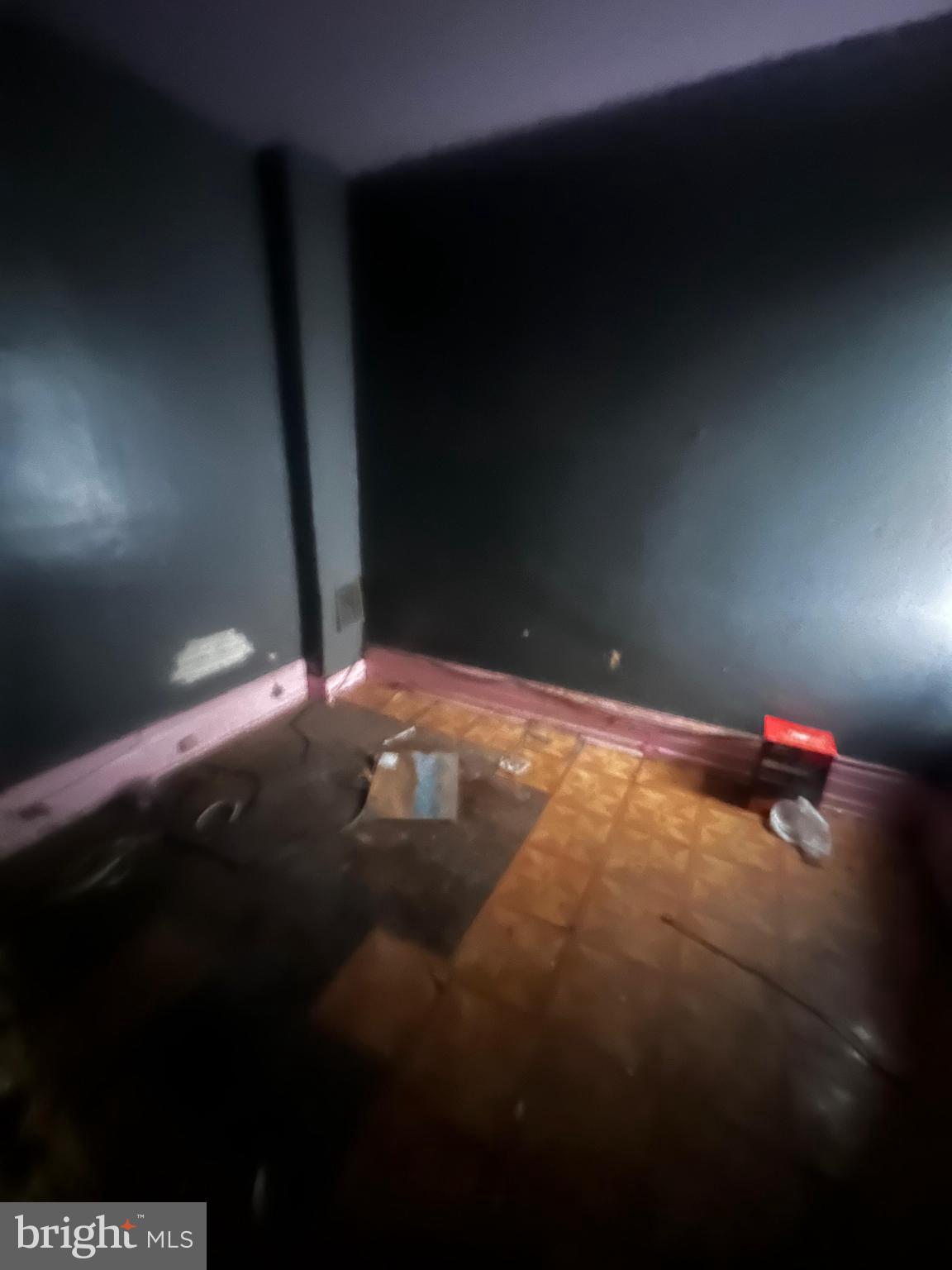 STRAWBERRY MANSION - Residential