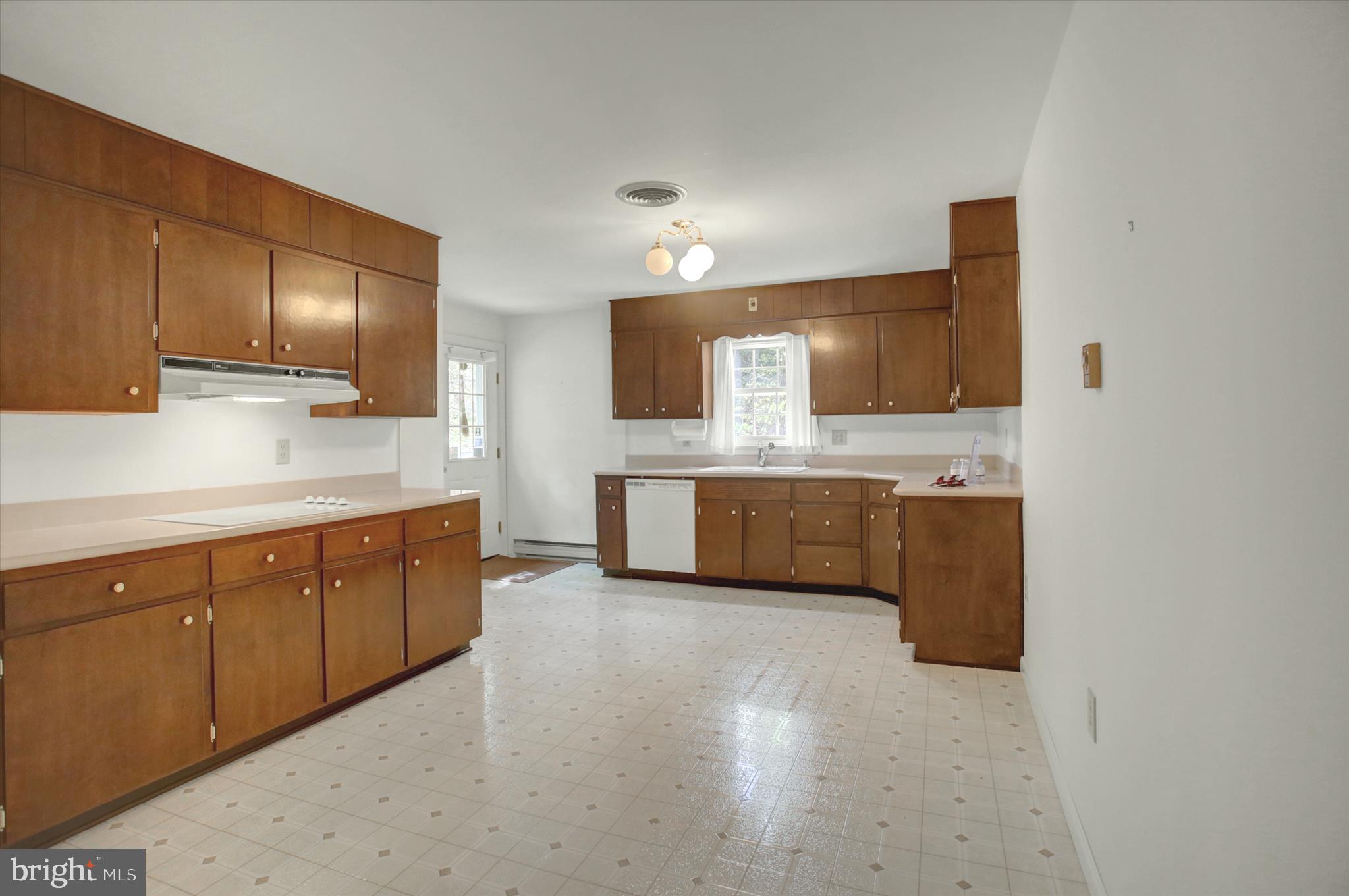GREENE KNOLLS - Residential
