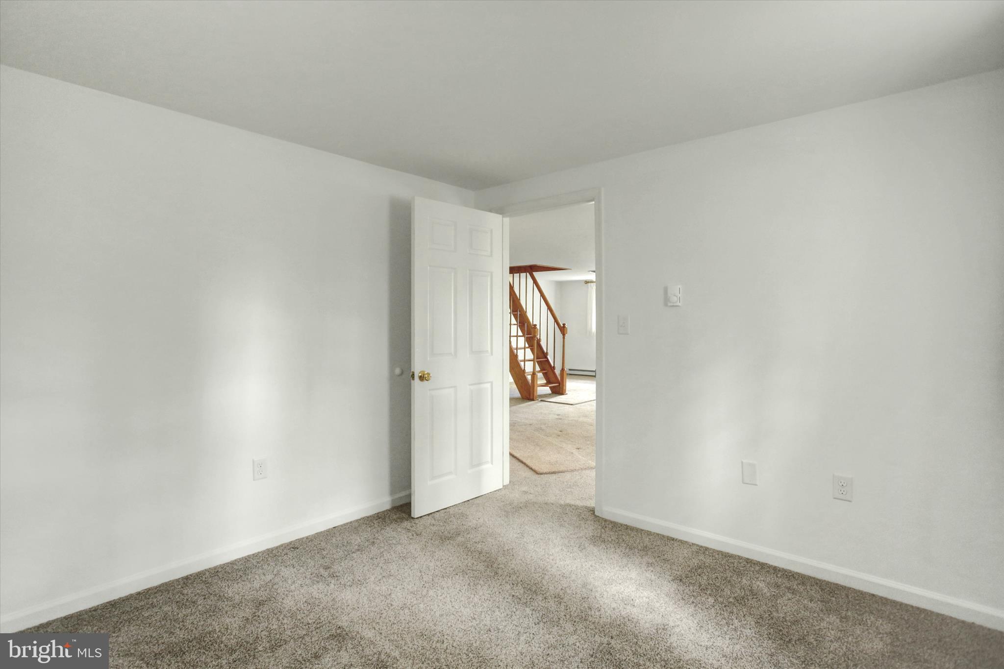 GREENE KNOLLS - Residential