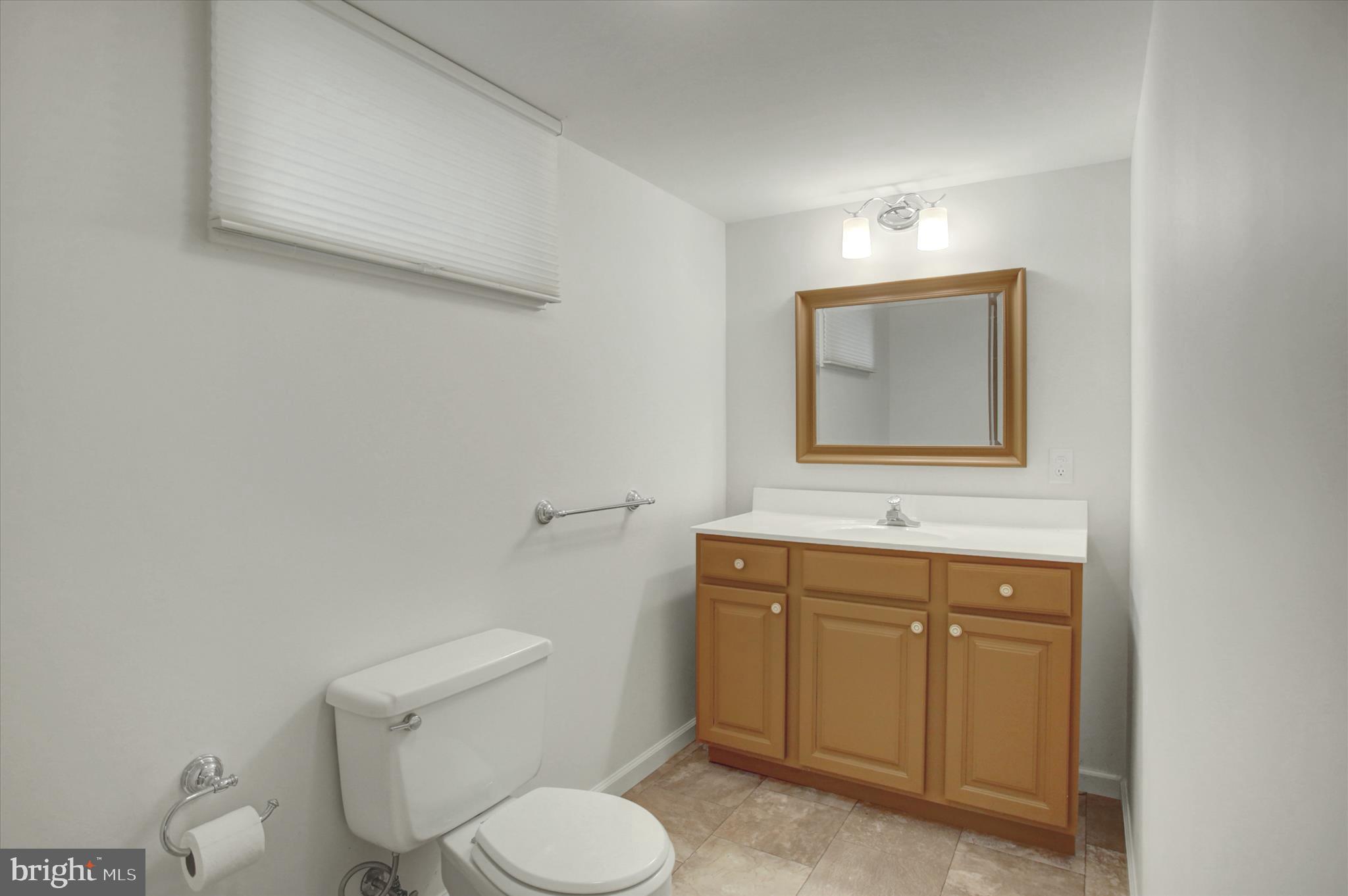 GREENE KNOLLS - Residential