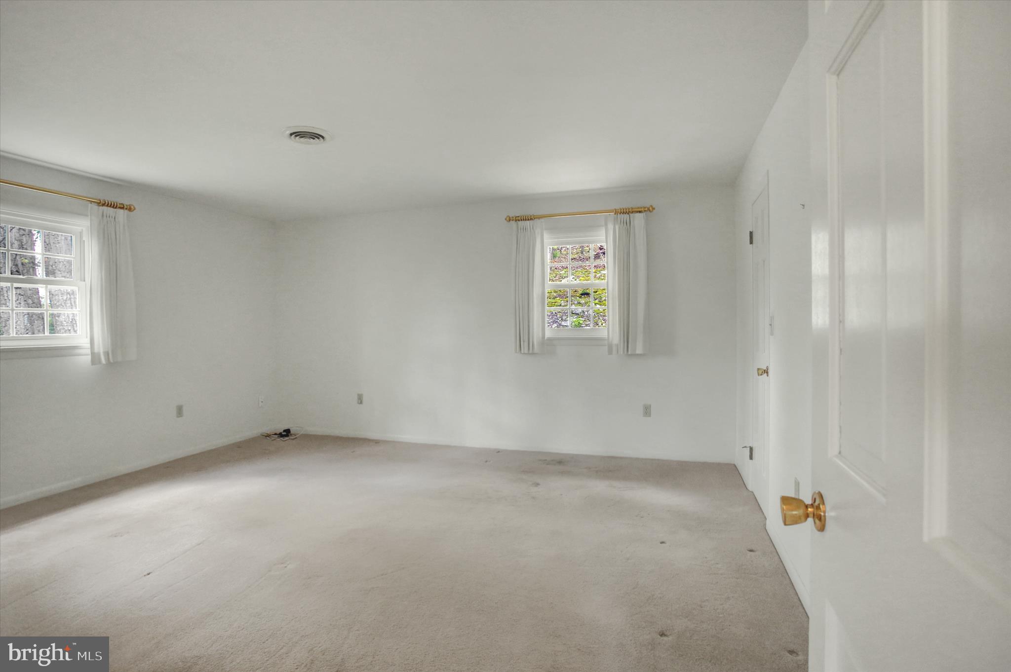 GREENE KNOLLS - Residential